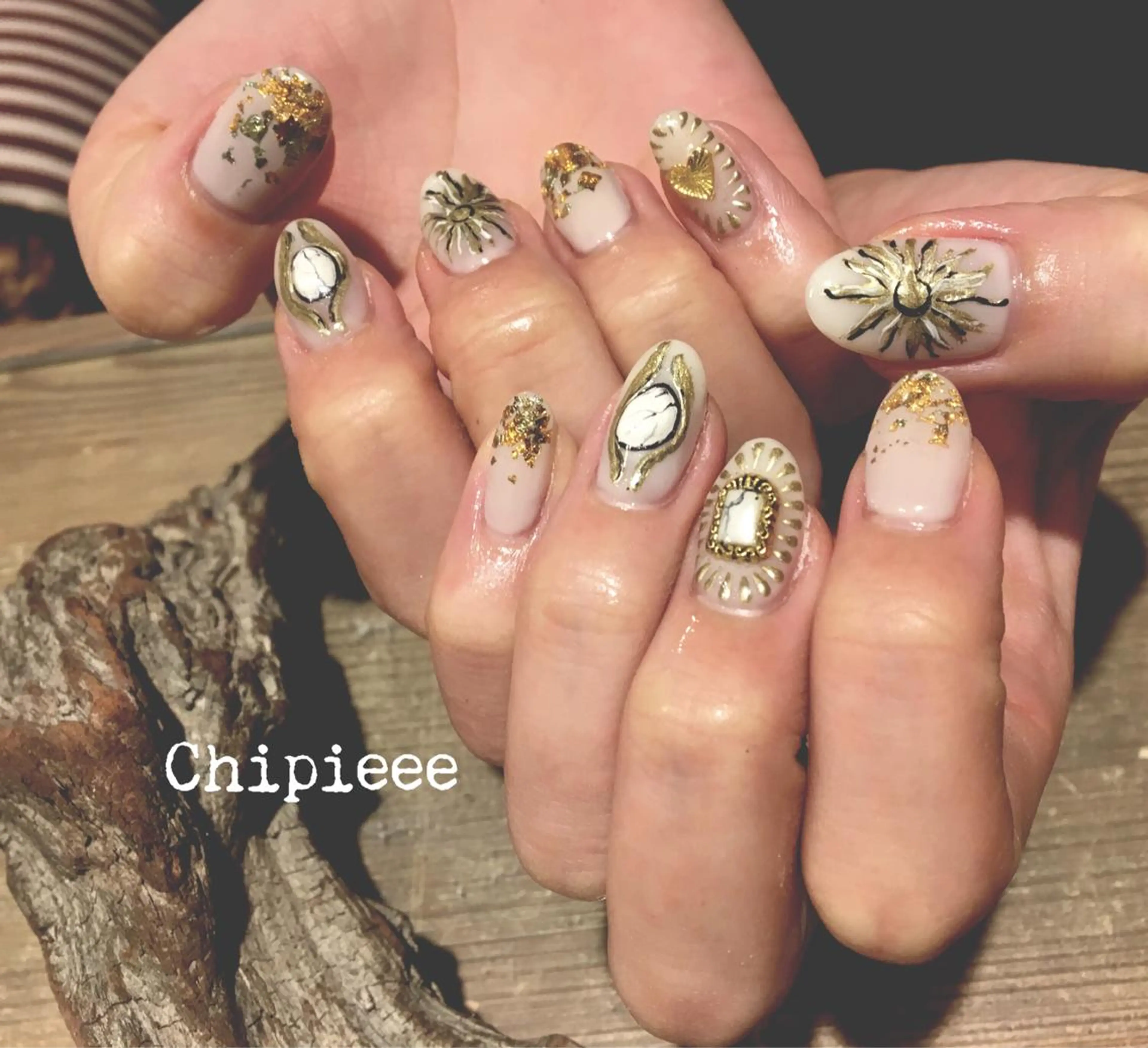 ネイル 持ち込み ハンドネイル revia所属・ERI Nailistのネイルデザイン