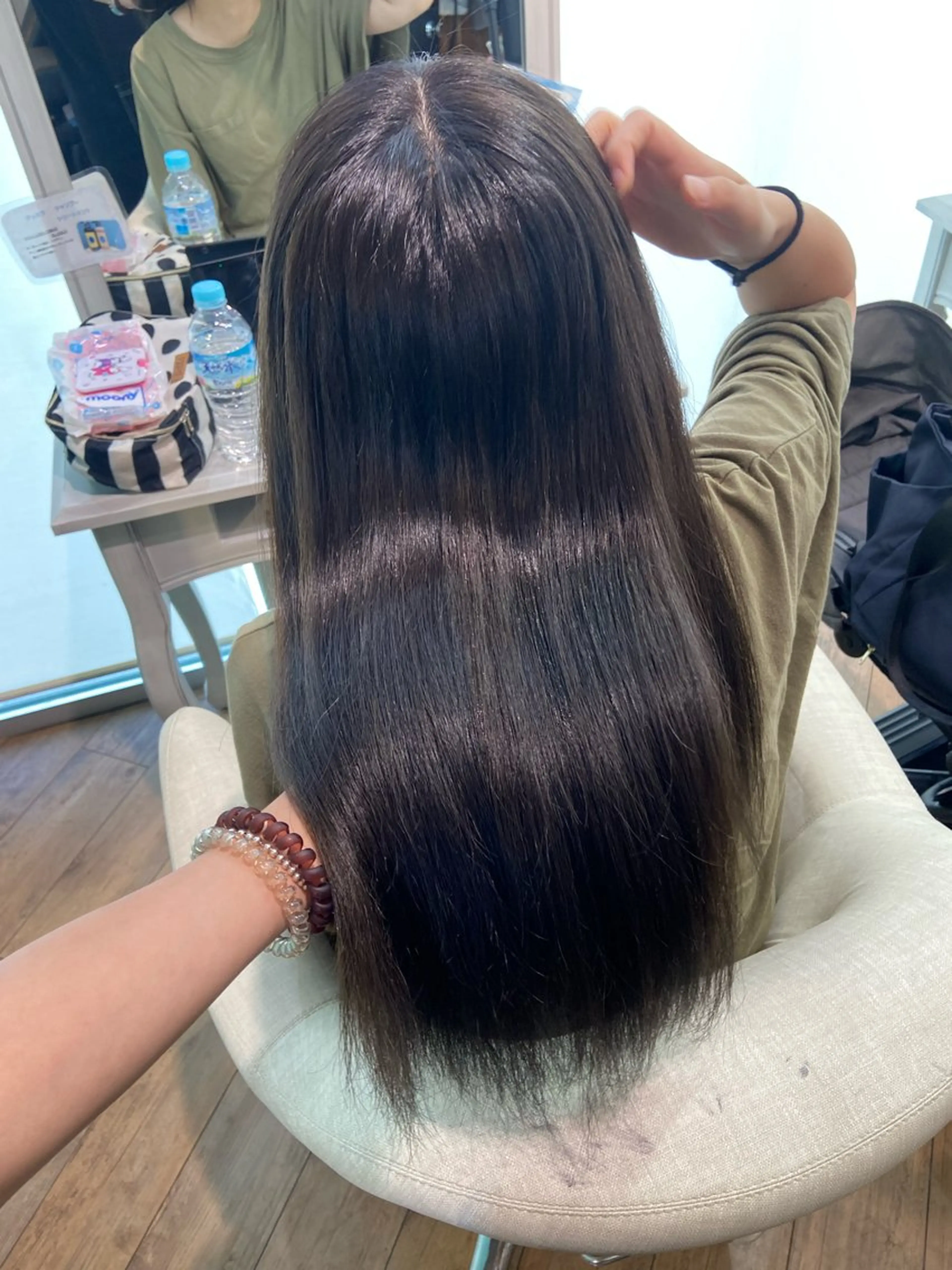 ロング カラー カット 縮毛矯正 トリートメント 🧸プルエクステ❤︎ ネイルKAO🧸のヘアスタイル