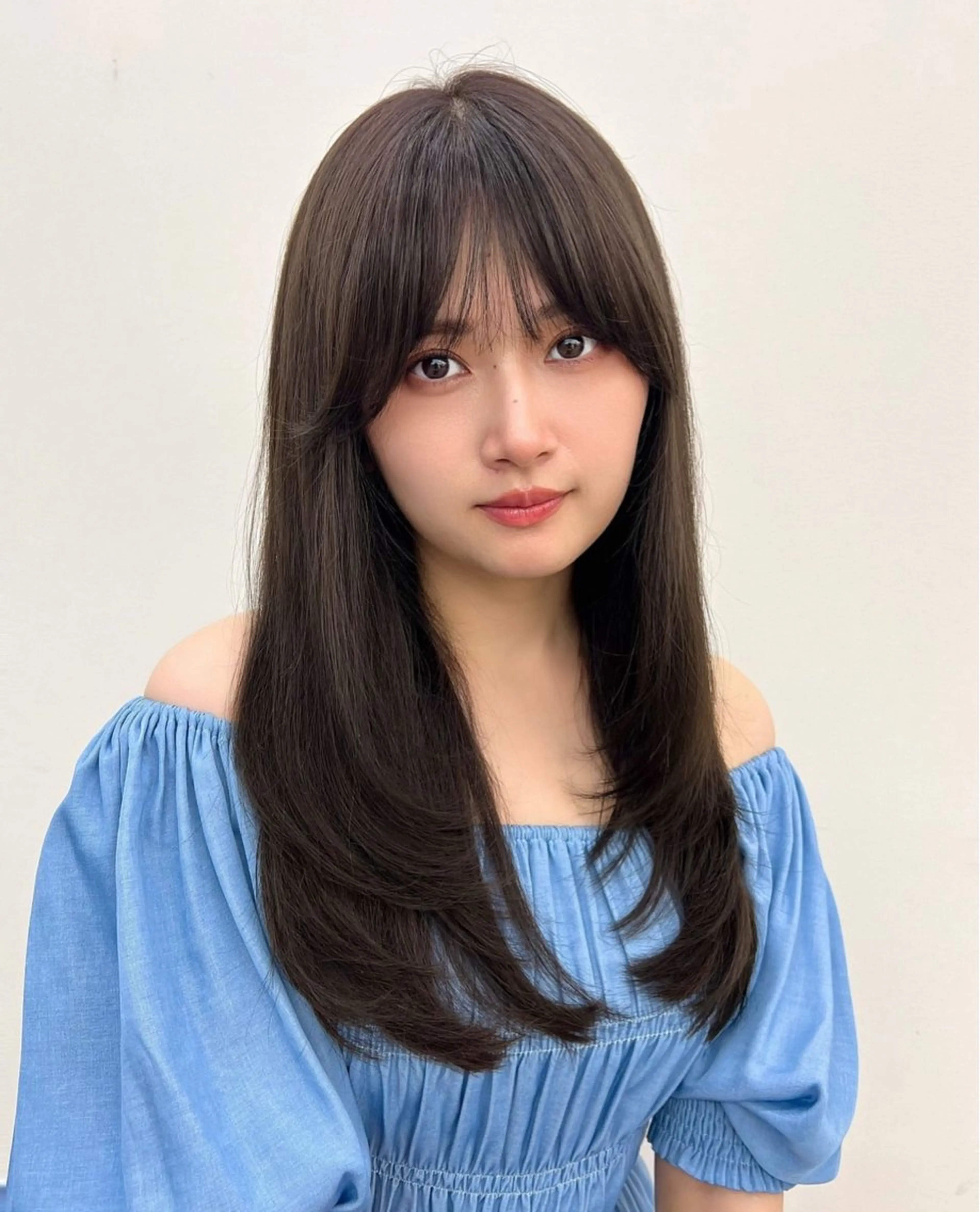 セミロング 韓国風ヘア レイヤーカット nok shibuya所属・✨ハイトーン特化✨ 透明感カラー✨渋谷✨のヘアスタイル