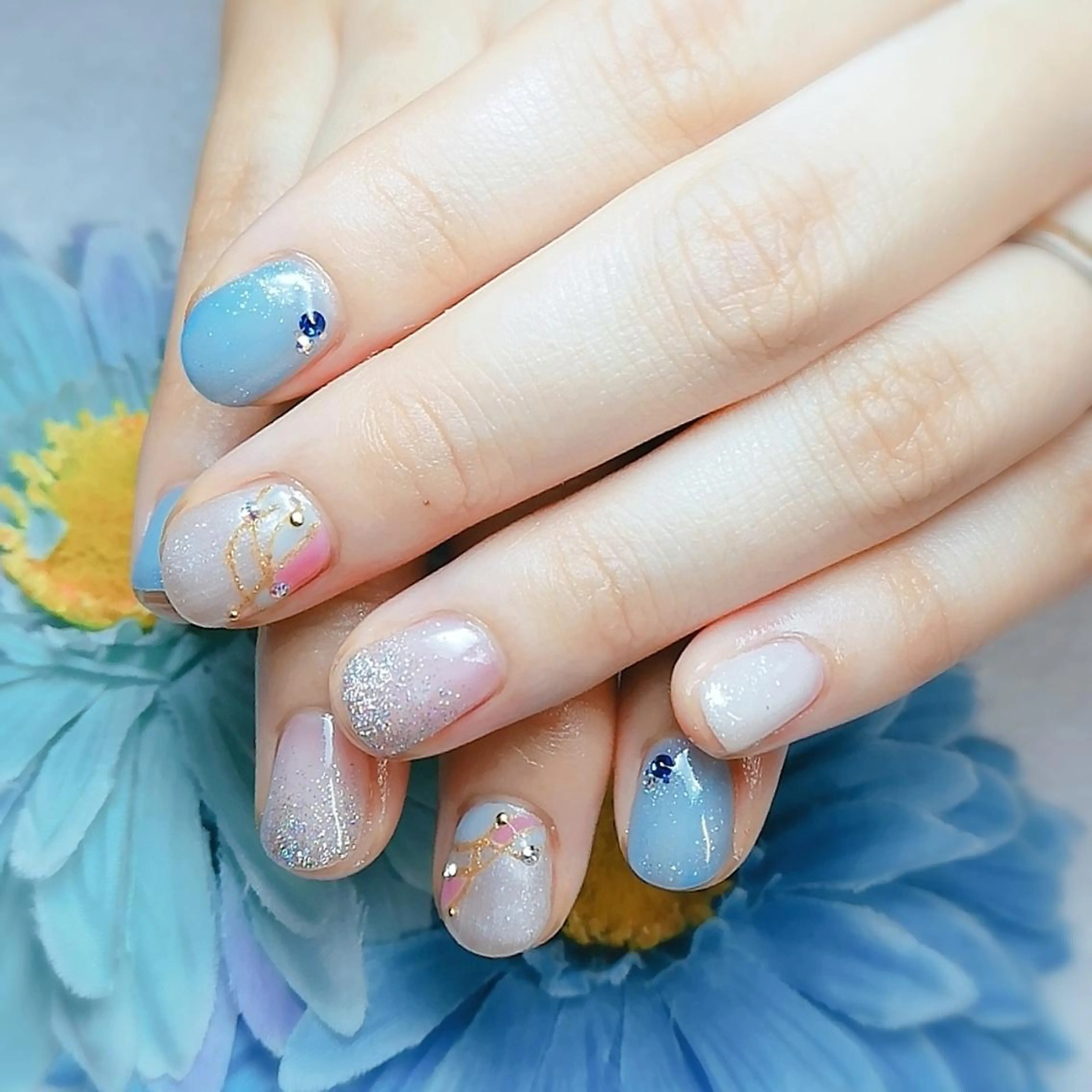 ネイル 持ち込み ハンドネイル 柴崎 美幸のネイルデザイン