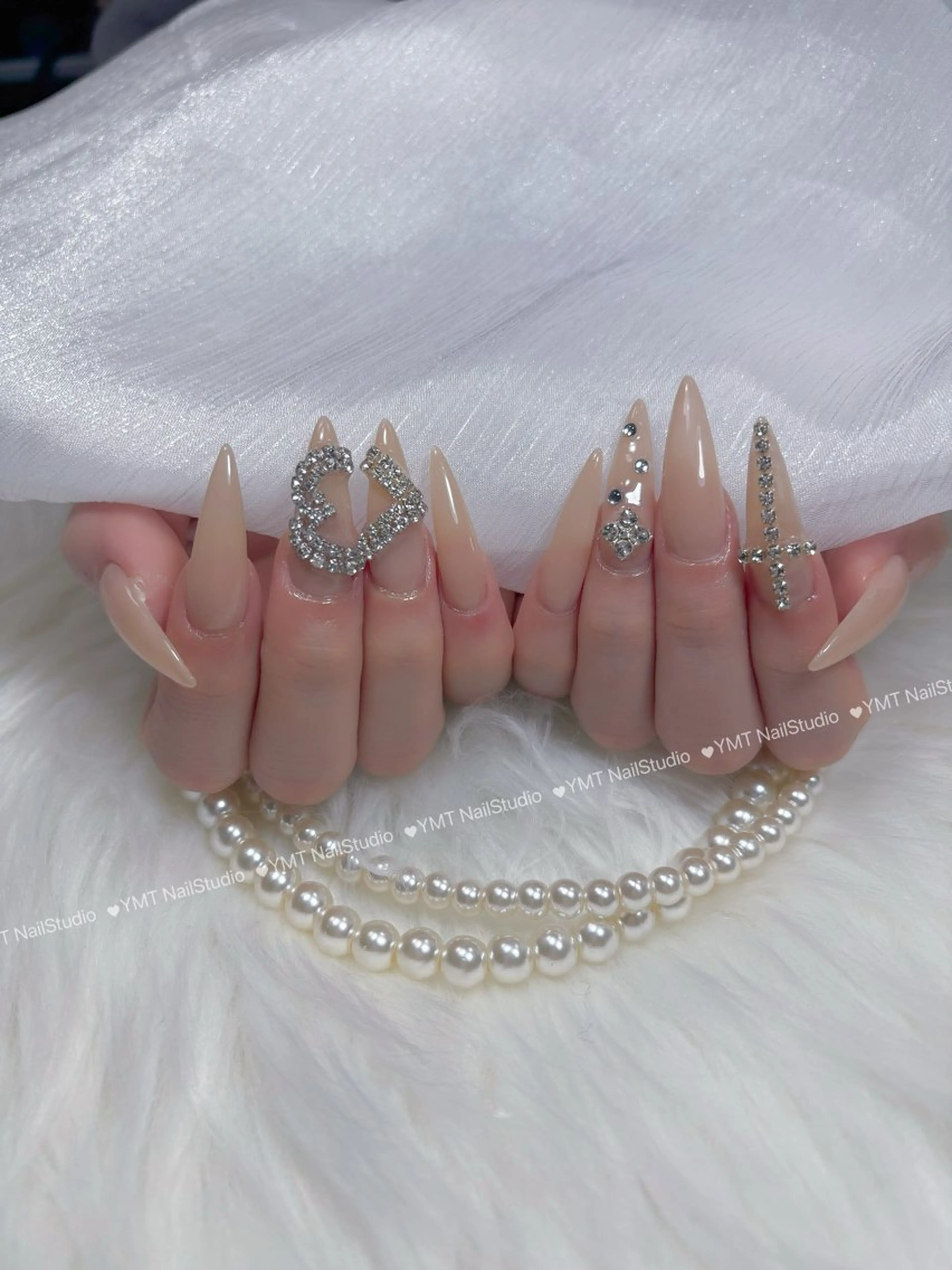 ネイル 長さ出し フットネイル ジェルネイル マグネットネイル 持ち込み ハンドネイル YMT.NailStudio所属・Pink NailStudioのネイルデザイン