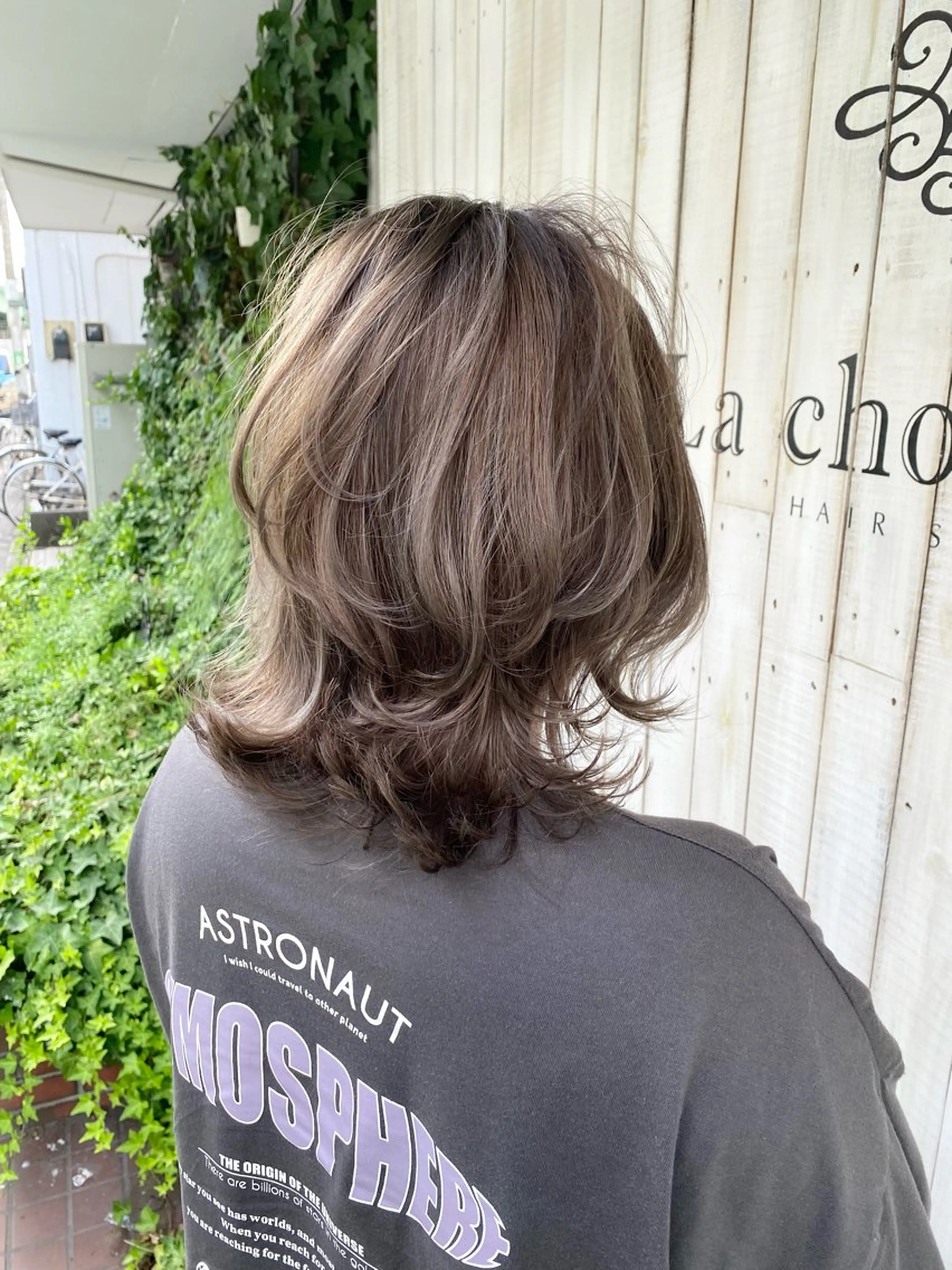 ミディアム Eimi エイミのヘアスタイル