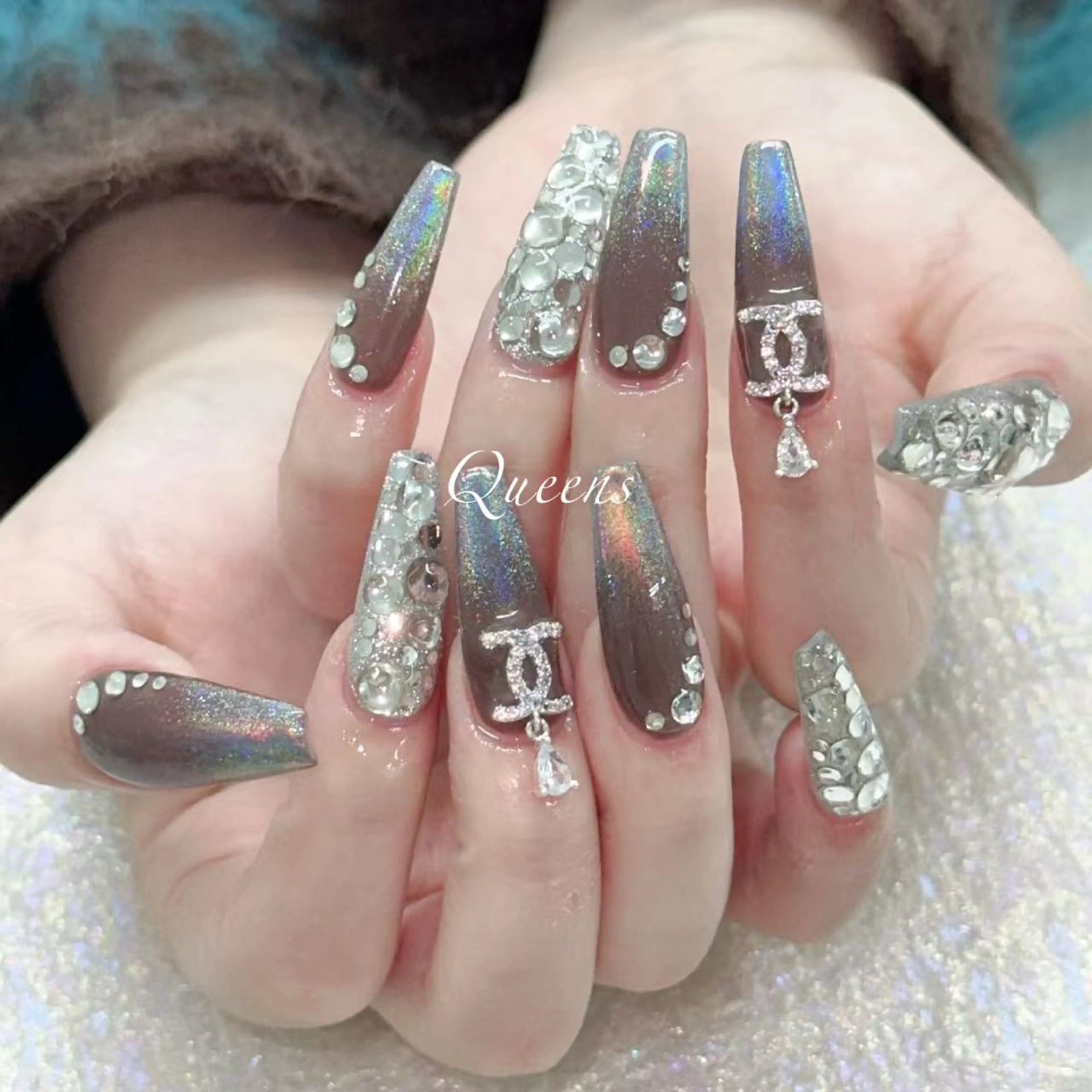 ネイル ハンドネイル Queens マオのネイルデザイン