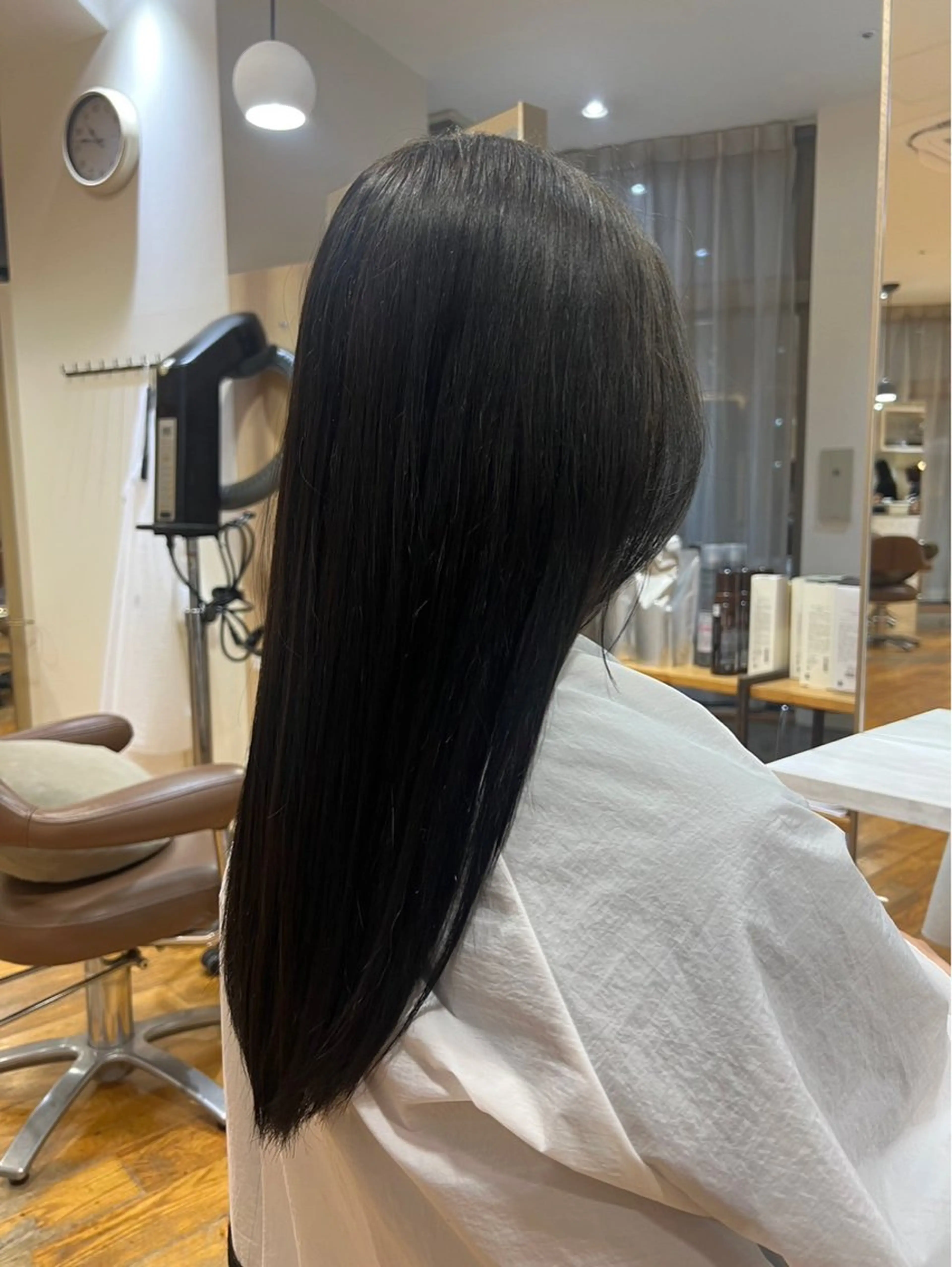 カラー ヘアカラー トリートメント Moto nanamiのヘアスタイル