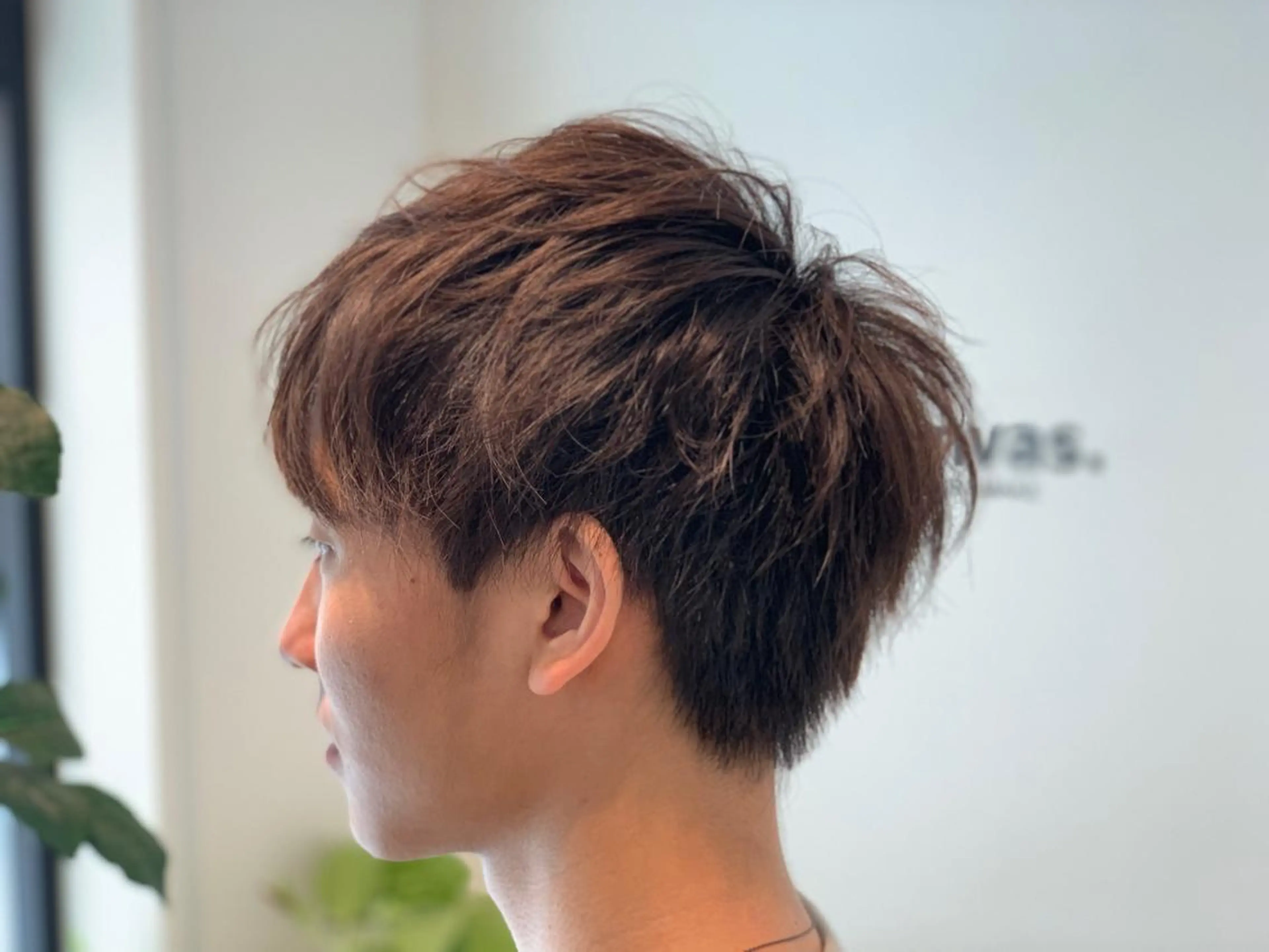 ショート メンズ ツイスパ・波巻き 🩵片平和香奈のヘアスタイル