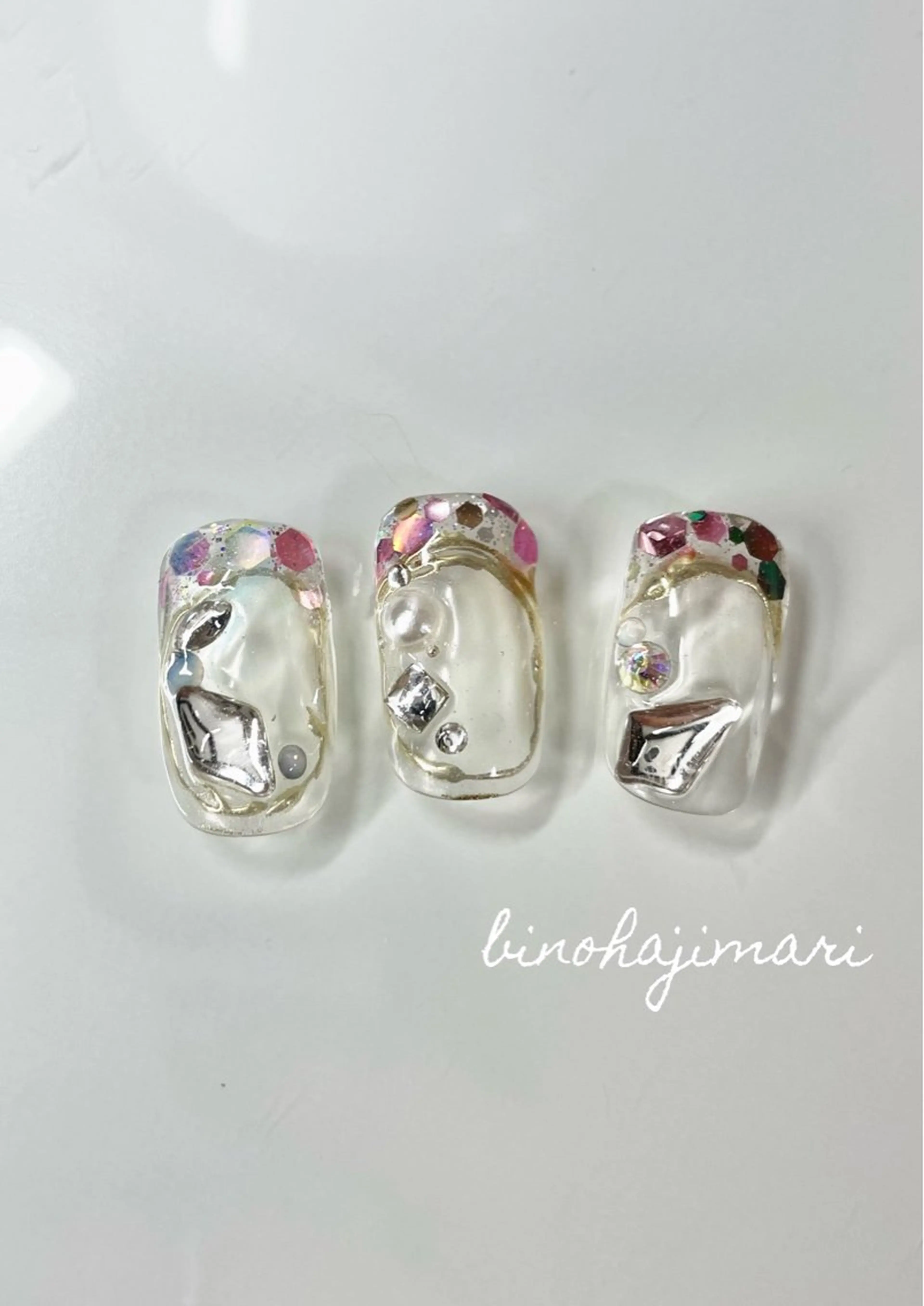 ネイル アートネイル フラッシュネイル ラメ(グリッター) シルバー スクエアネイル ハンドネイル ハンドケア ♡Bivi♡自爪に 優しいネイルサロンのネイルデザイン