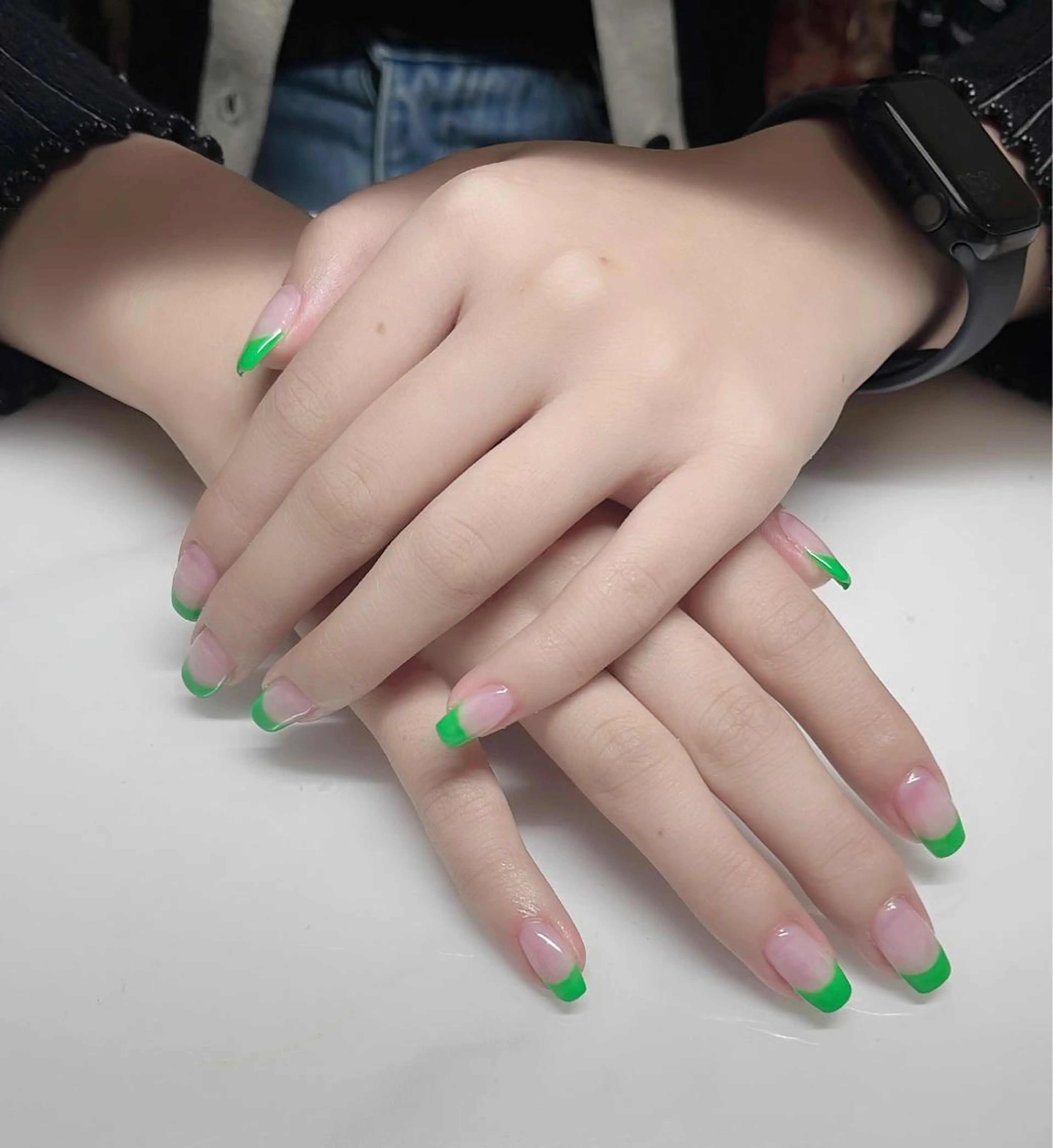 ネイル ハンドネイル KARI ネイルサロンのネイルデザイン