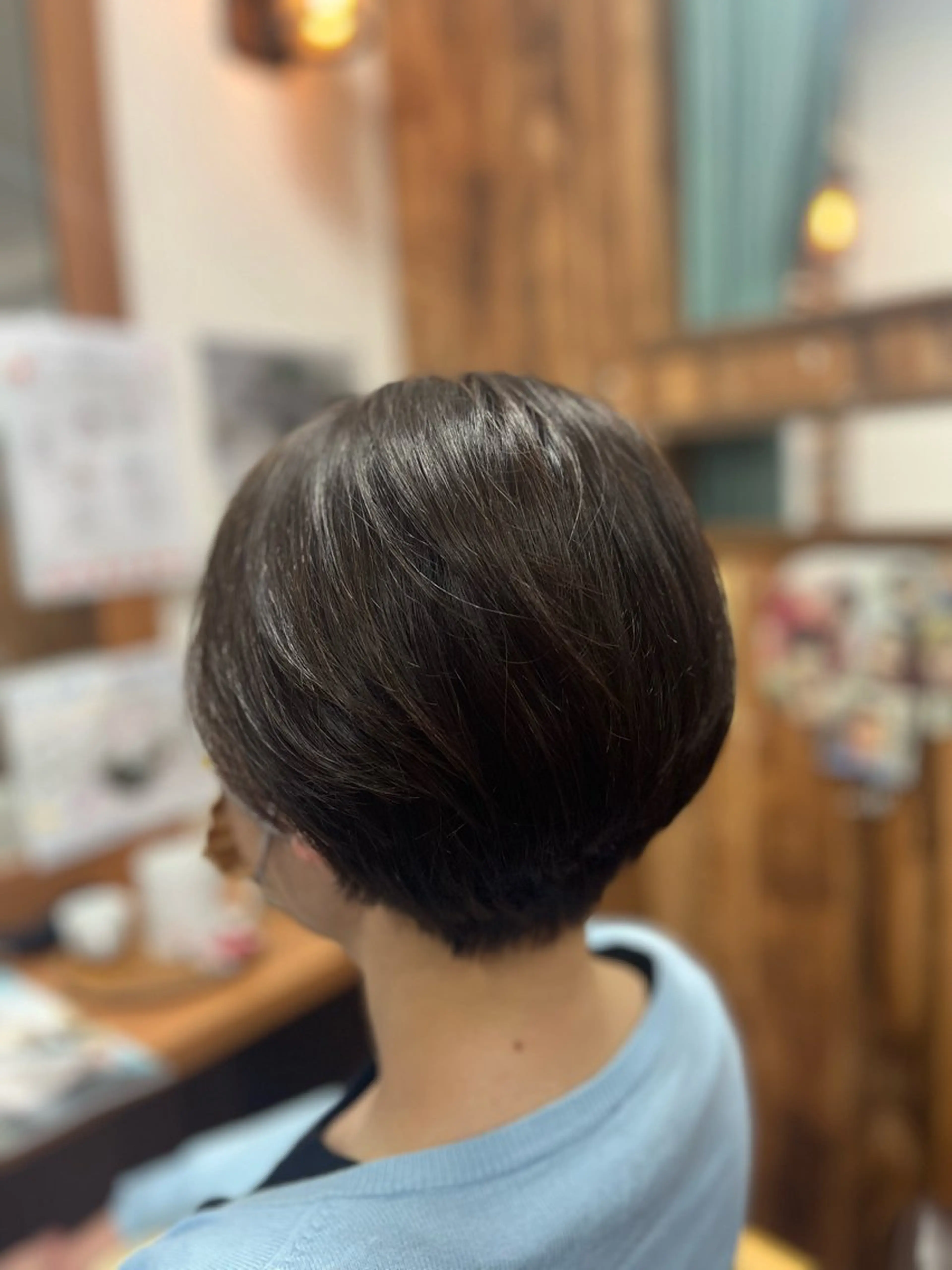ショート カラー 佐々木 美希のヘアスタイル