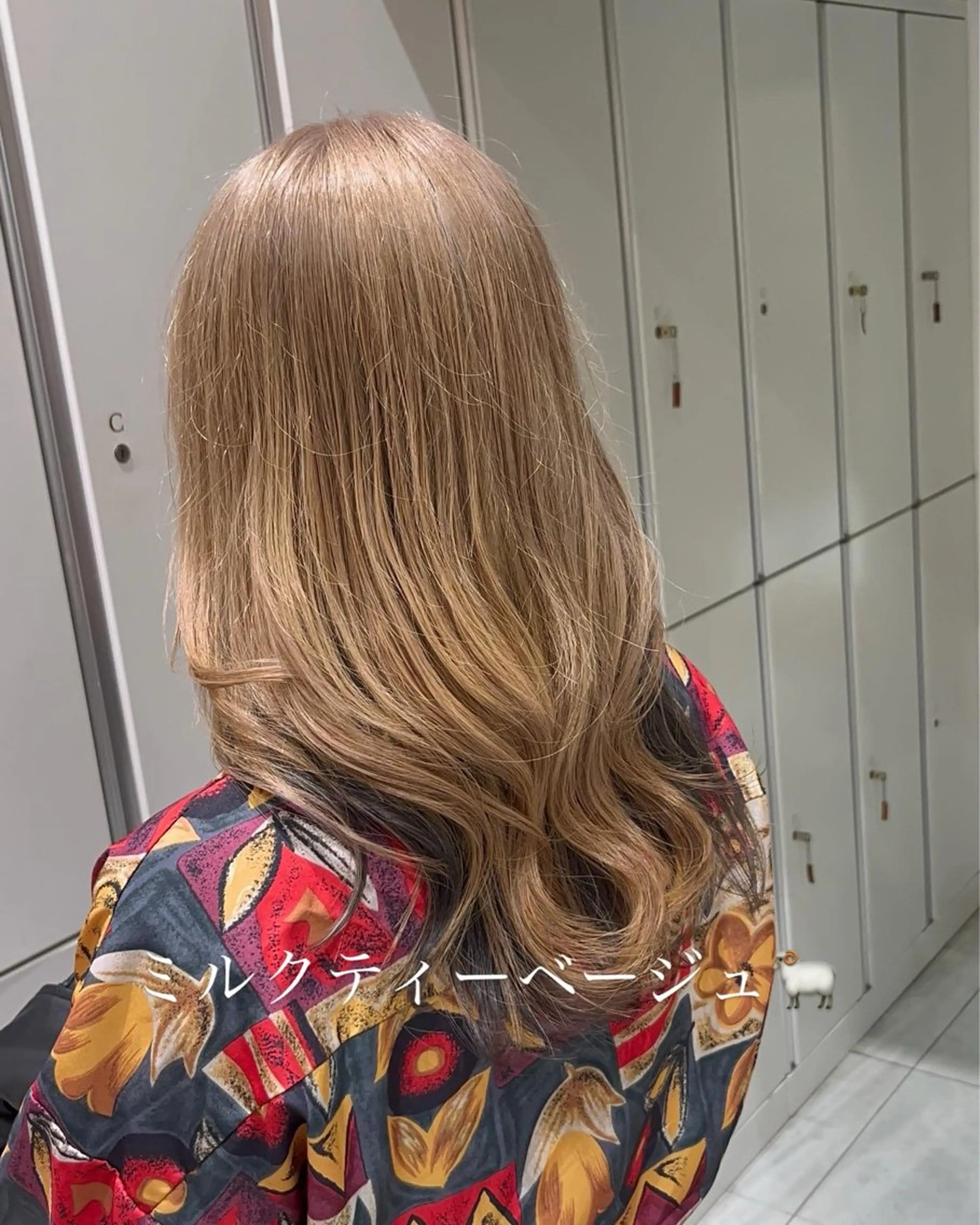 似合わせカット＋ケアブリーチ＋ダメージレスカラー＋クイックトリートメントの写真