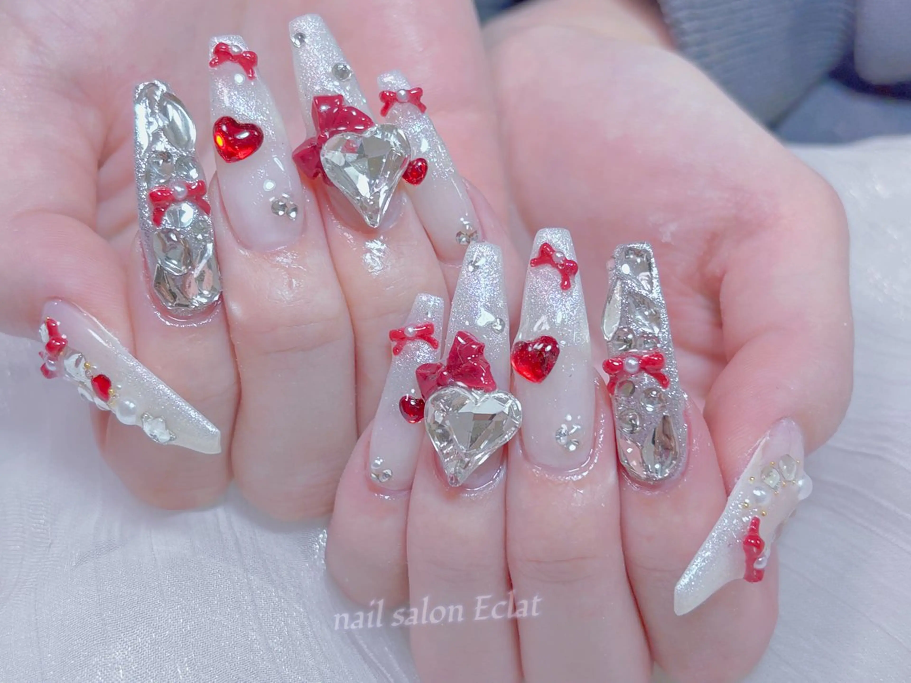 ネイル ネイルサロンエクラ 🫧Shizukaのネイルデザイン