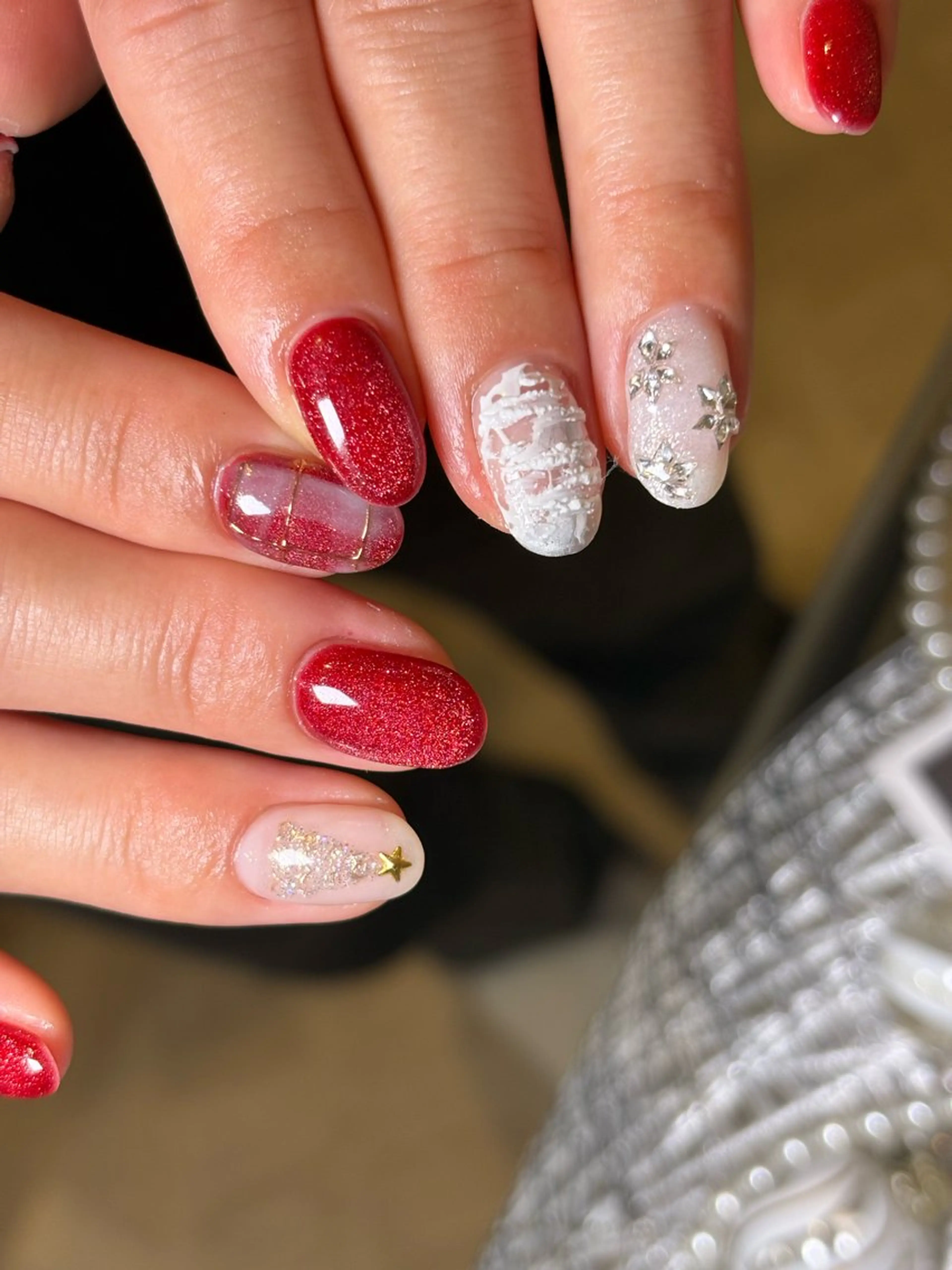 ネイル 冬ネイル クリスマス ハンドネイル .8 HAREのネイルデザイン