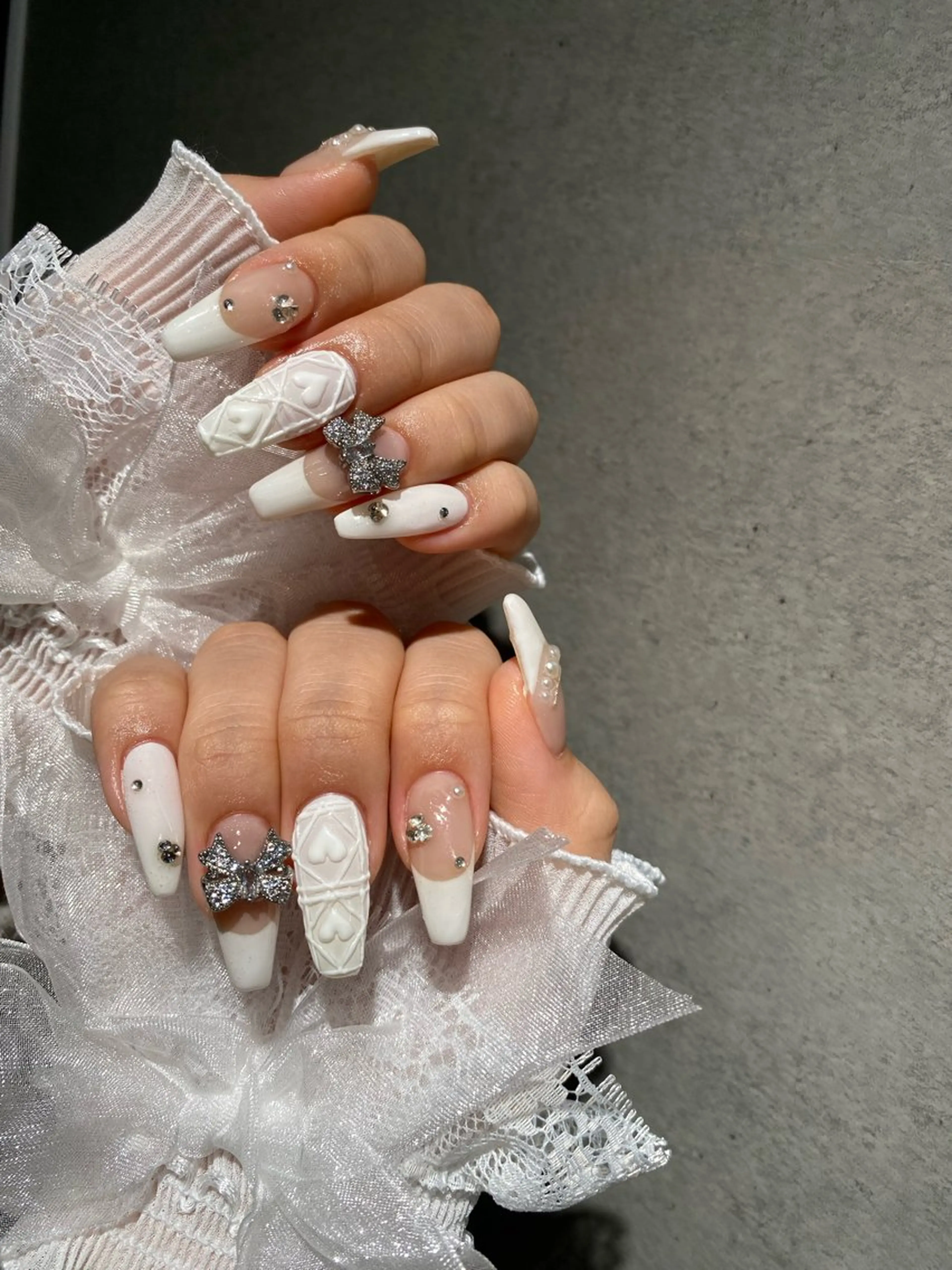 ネイル I-nailロング /ワンホン/キラキラのネイルデザイン