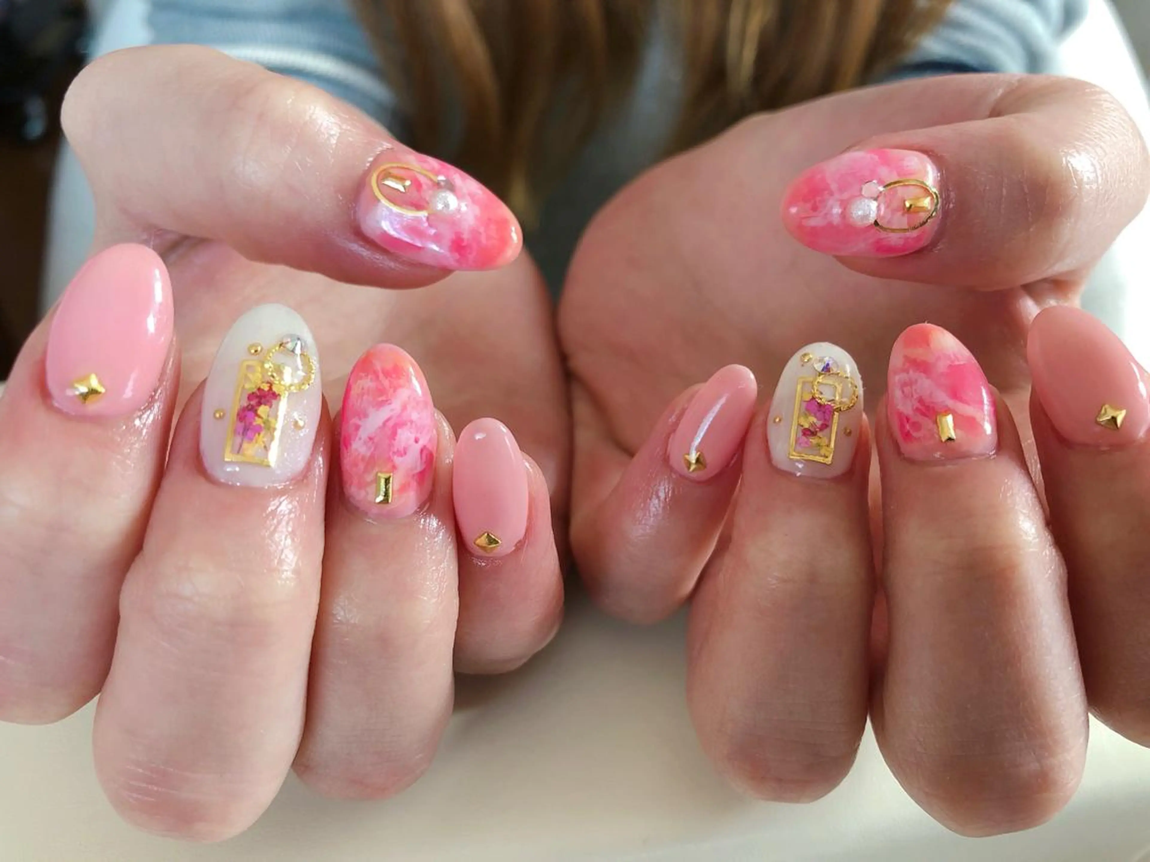 ネイル にじいろ nailのネイルデザイン