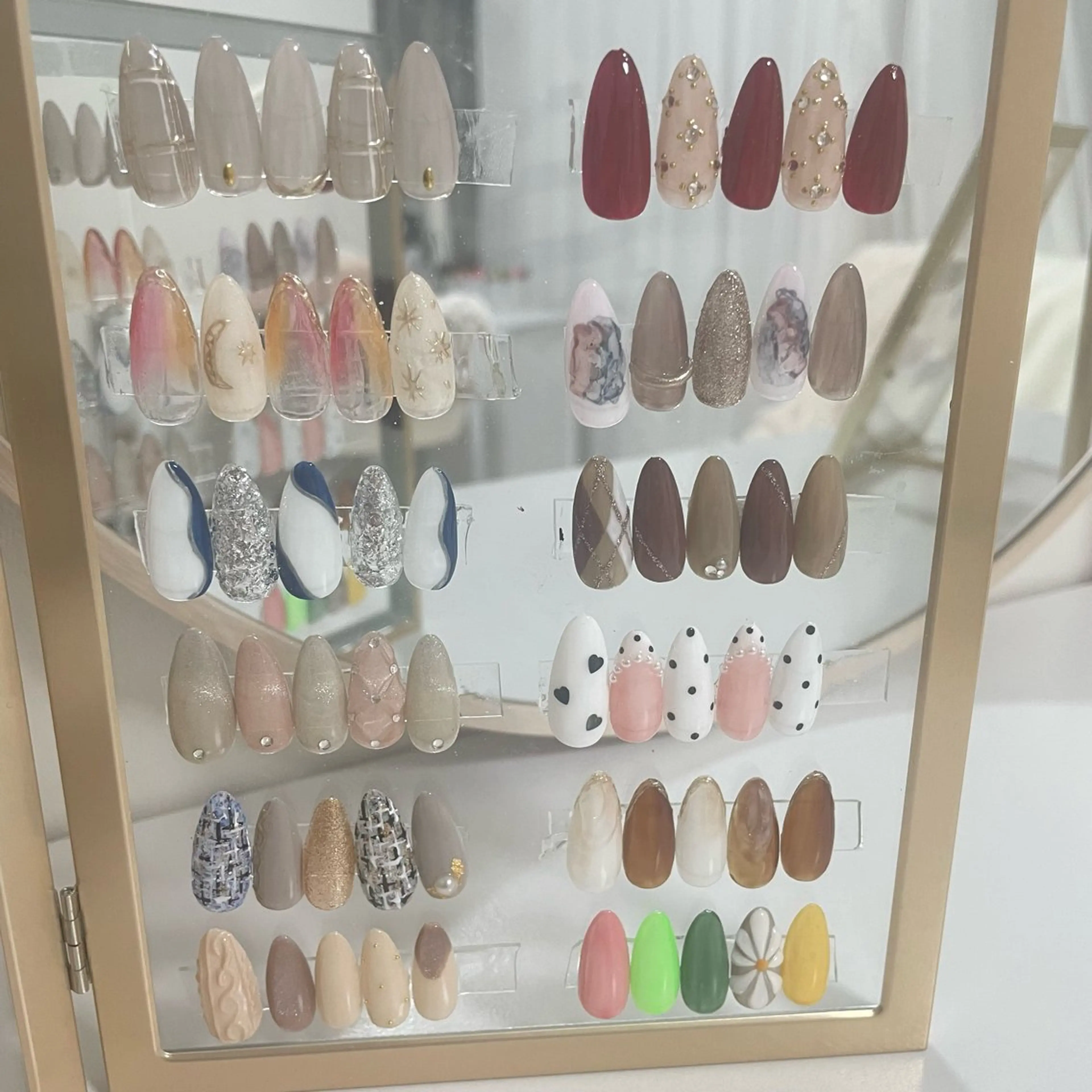 ネイル ハンドネイル nailsalon miiのネイルデザイン