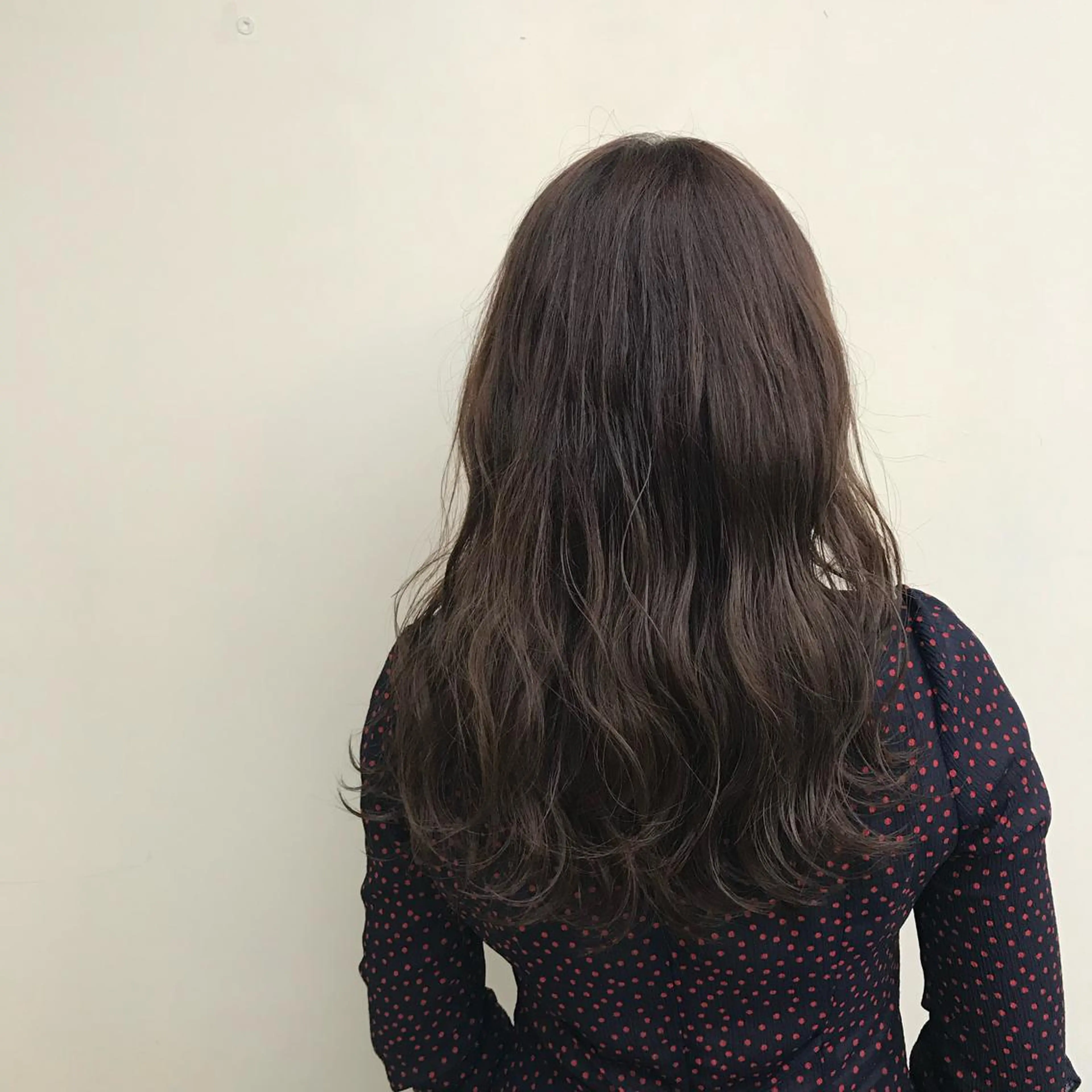 カラー ブリーチ ケアブリーチ ダブルカラー イヤリングカラー ハイライトカラー ulu名古屋栄所属・落合しほ/韓国ヘア/ 髪質改善/縮毛矯正のヘアスタイル