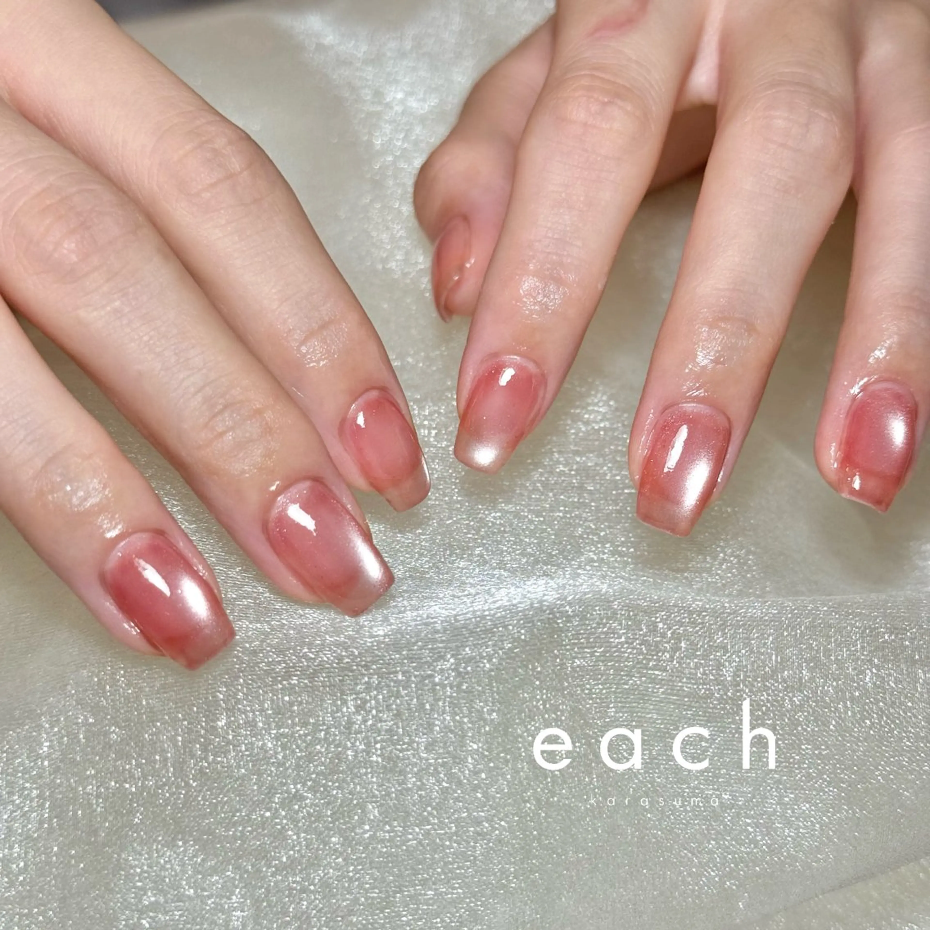 ネイル マグネットネイル ハンドネイル each sakuraのネイルデザイン