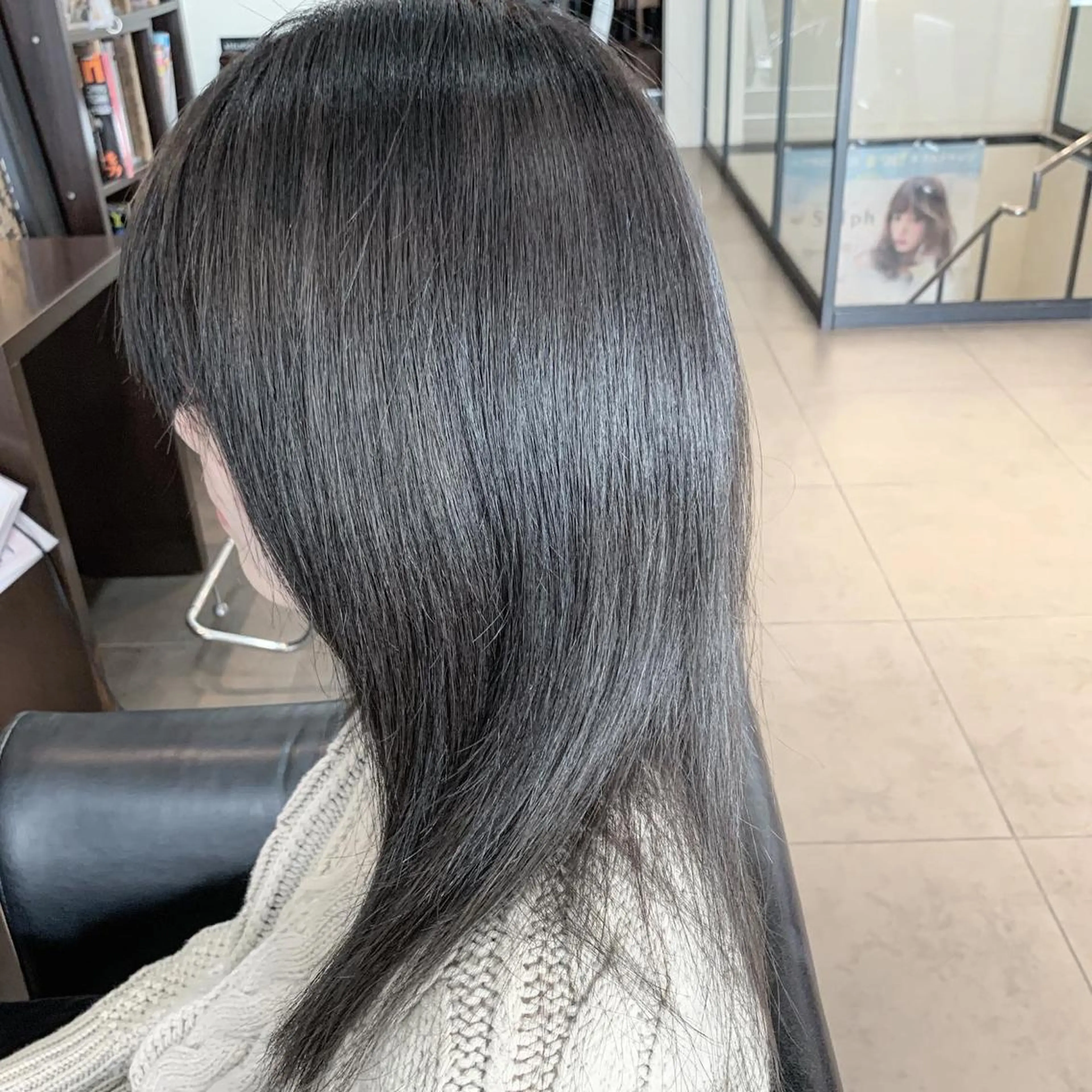 ショート カラー ブリーチ ヘアカラー 溝口 和弘のヘアスタイル