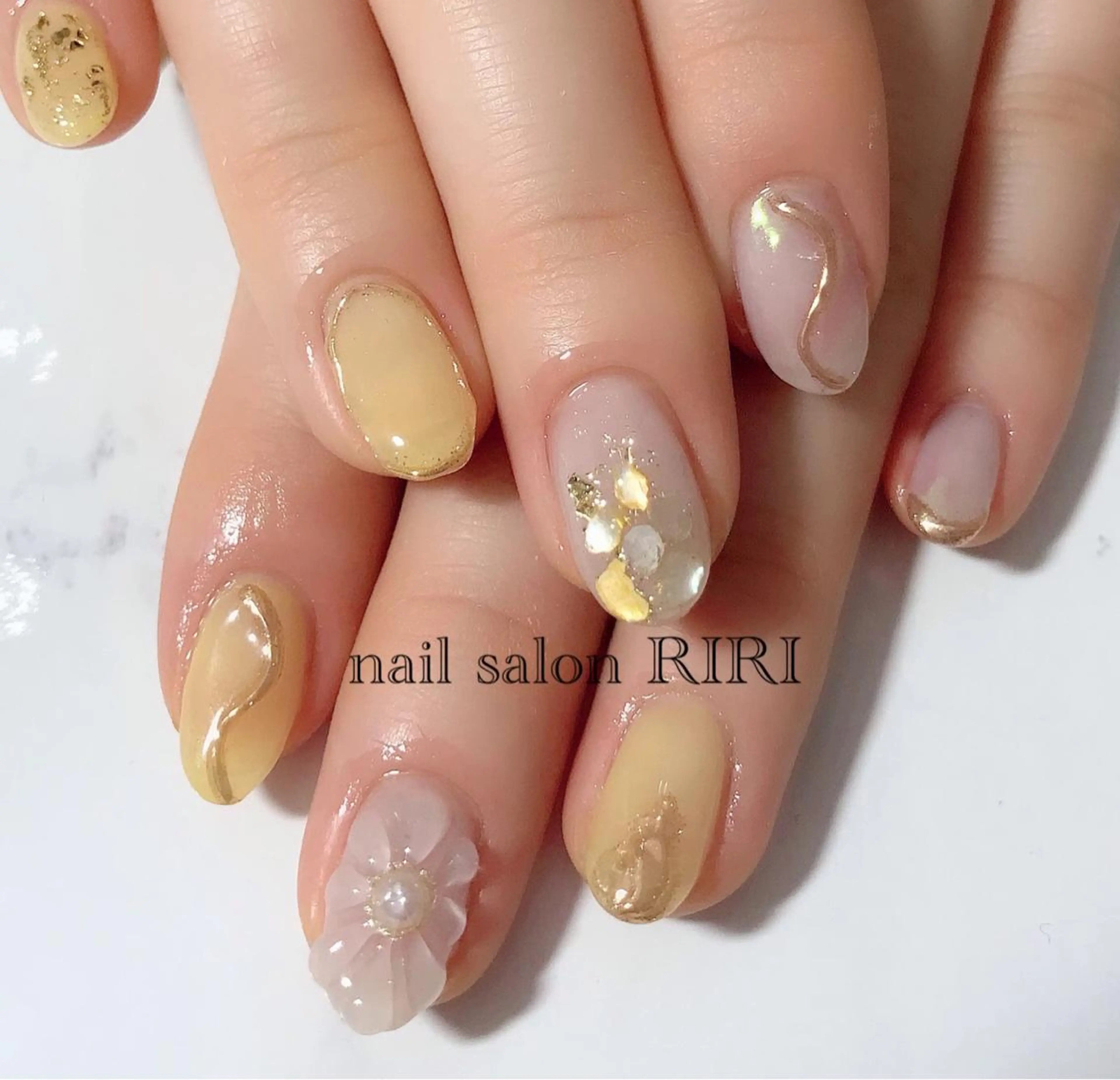 ネイル アートネイル フラワーネイル ミラーネイル ぷっくりネイル private  nail  salon RIRI所属・RIRI リリのネイルデザイン