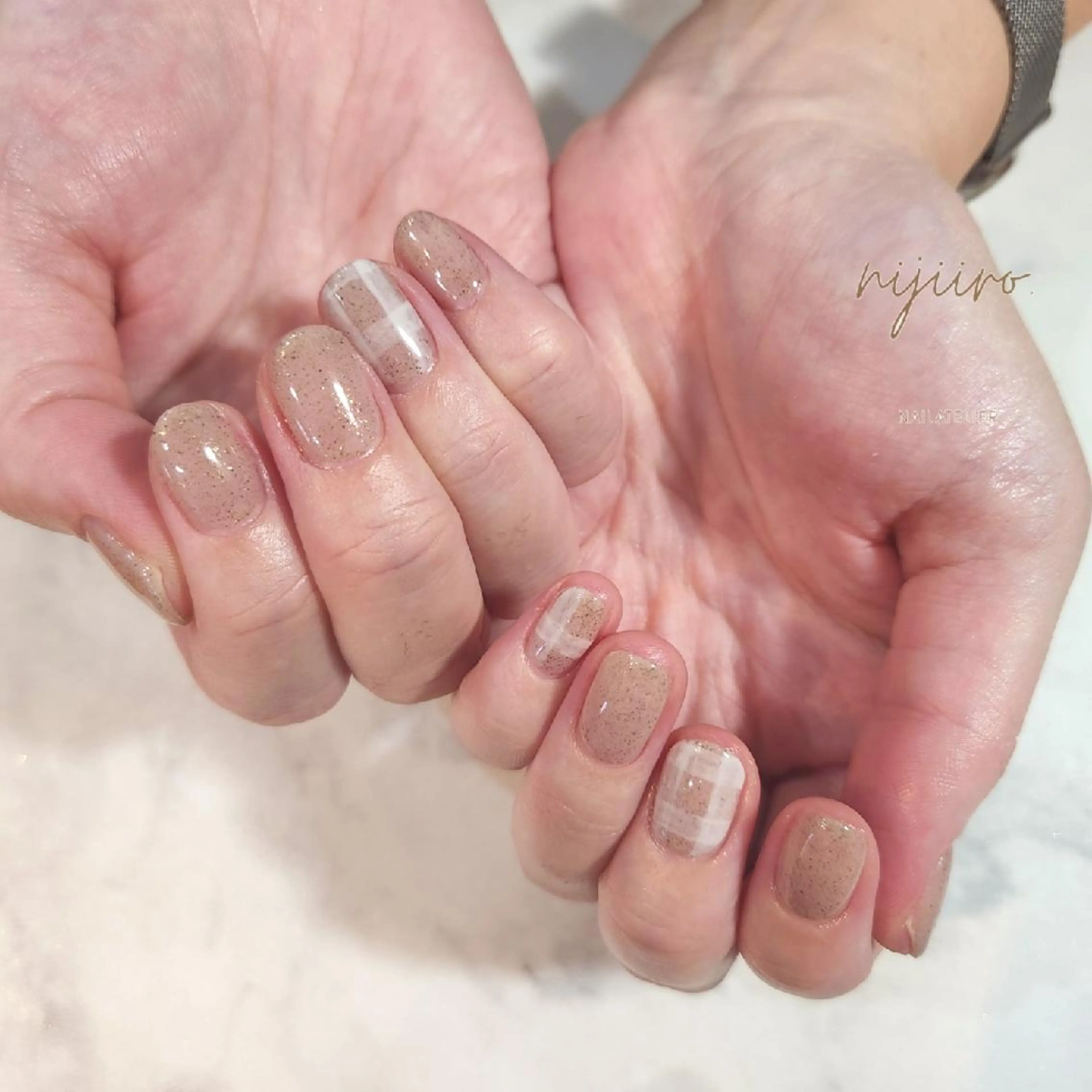 ネイル ハンドネイル nailatelier nijiiro.所属・nijiiro🌈 サトウのネイルデザイン
