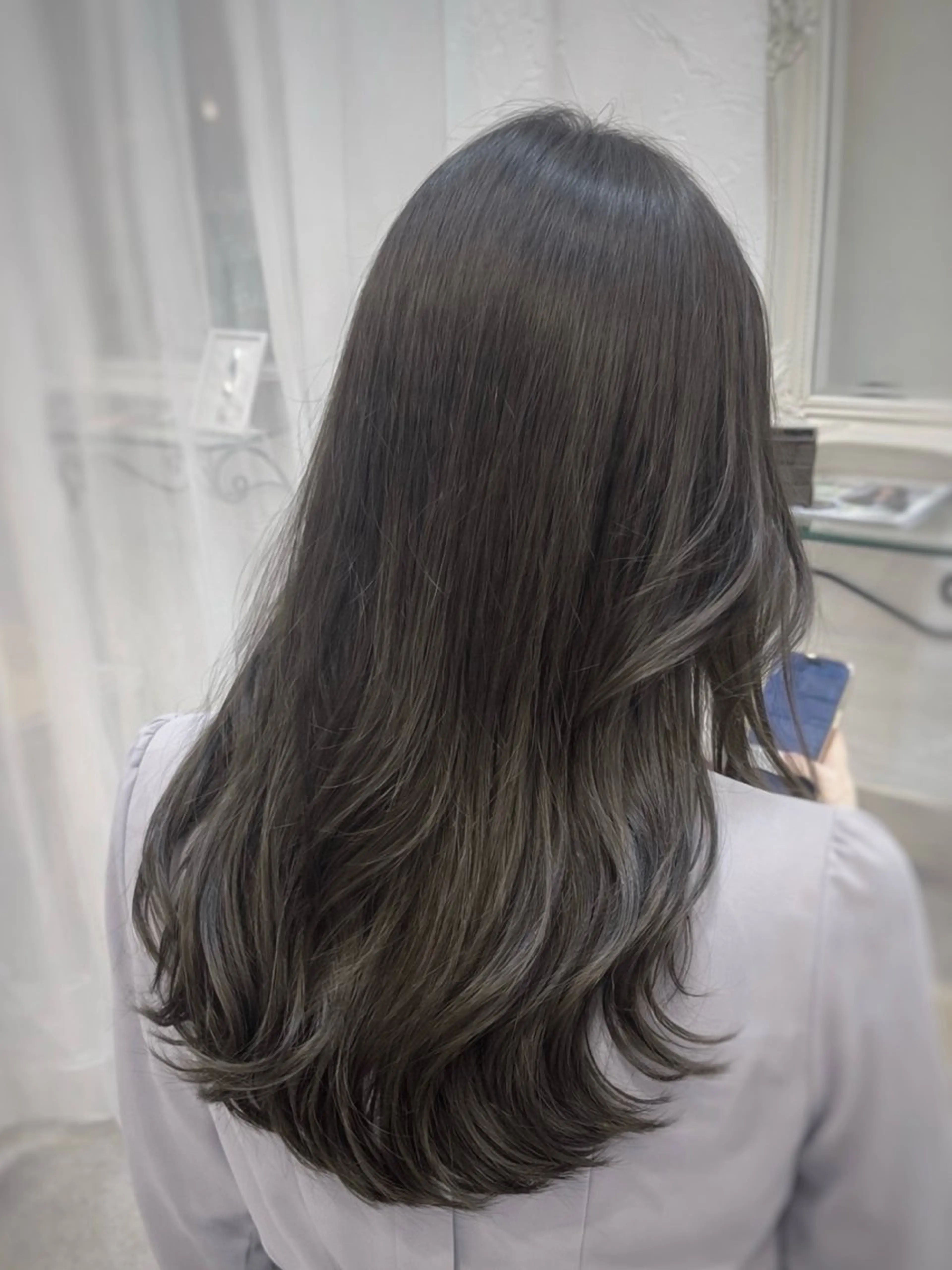 ロング カラー アディクシーカラー ブリーチ 透明感カラー ダブルカラー イヤリングカラー カット ヘアカラー 中原由貴 /WILLOW京橋のヘアスタイル