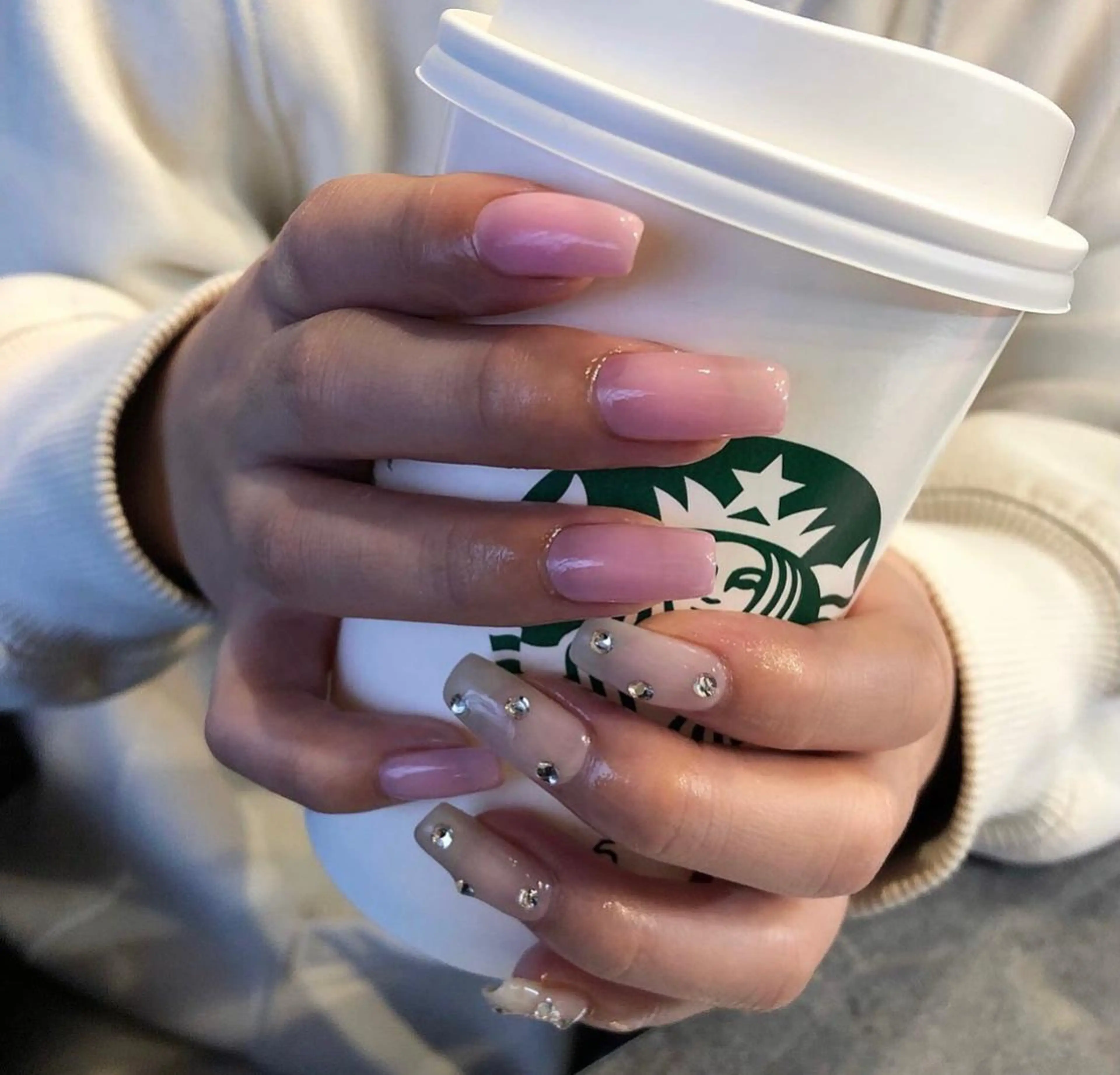 ネイル ハンドネイル ☽ ☾のネイルデザイン