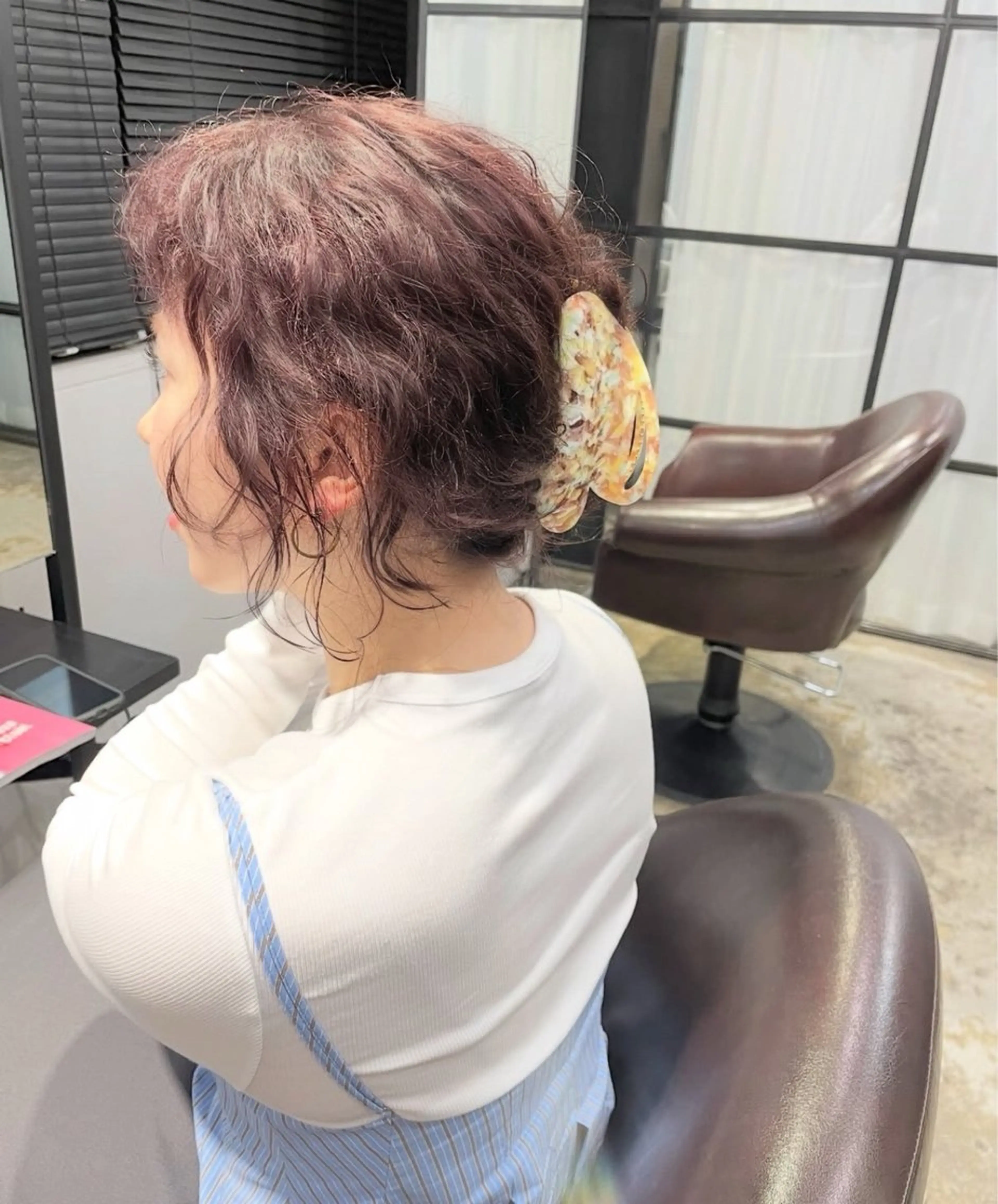 パーマ astar所属・kotono🪿 透明感カラーのヘアスタイル