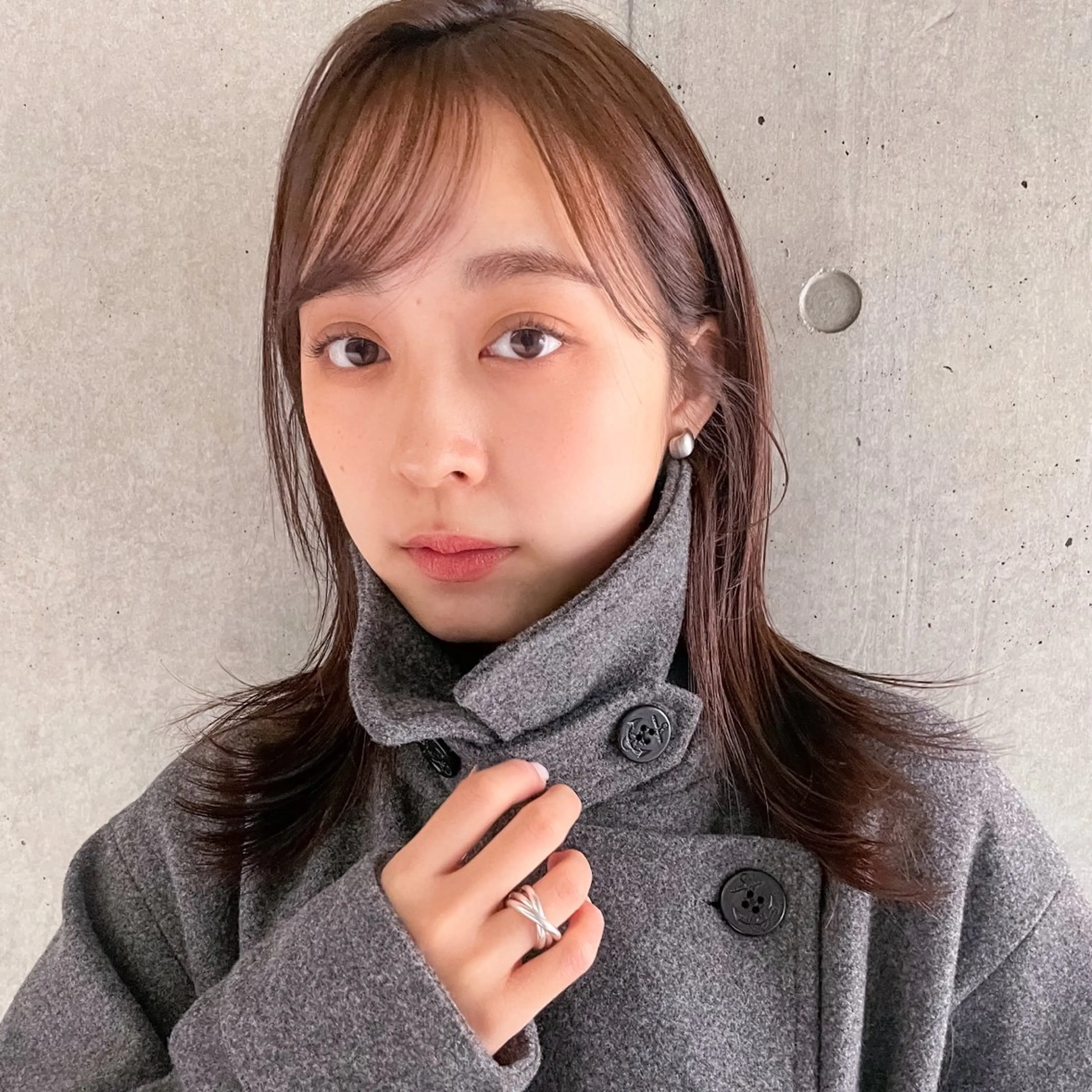 ミディアム ヘアカラー トリートメント 似合わせ/ベージュ /レイヤー/りほ🤍のヘアスタイル