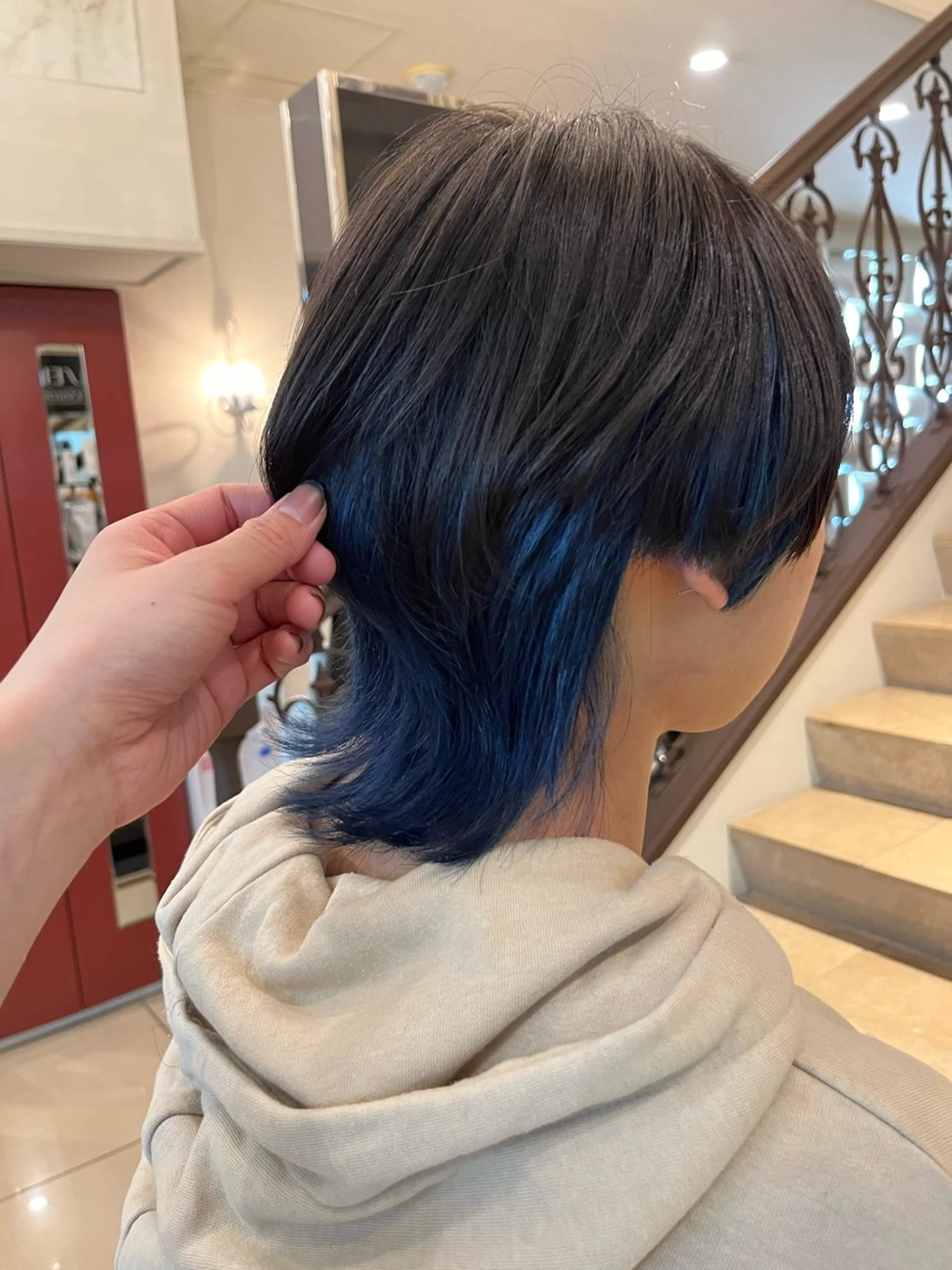 ミディアム ヘアカラー 八重樫 夢愛のヘアスタイル