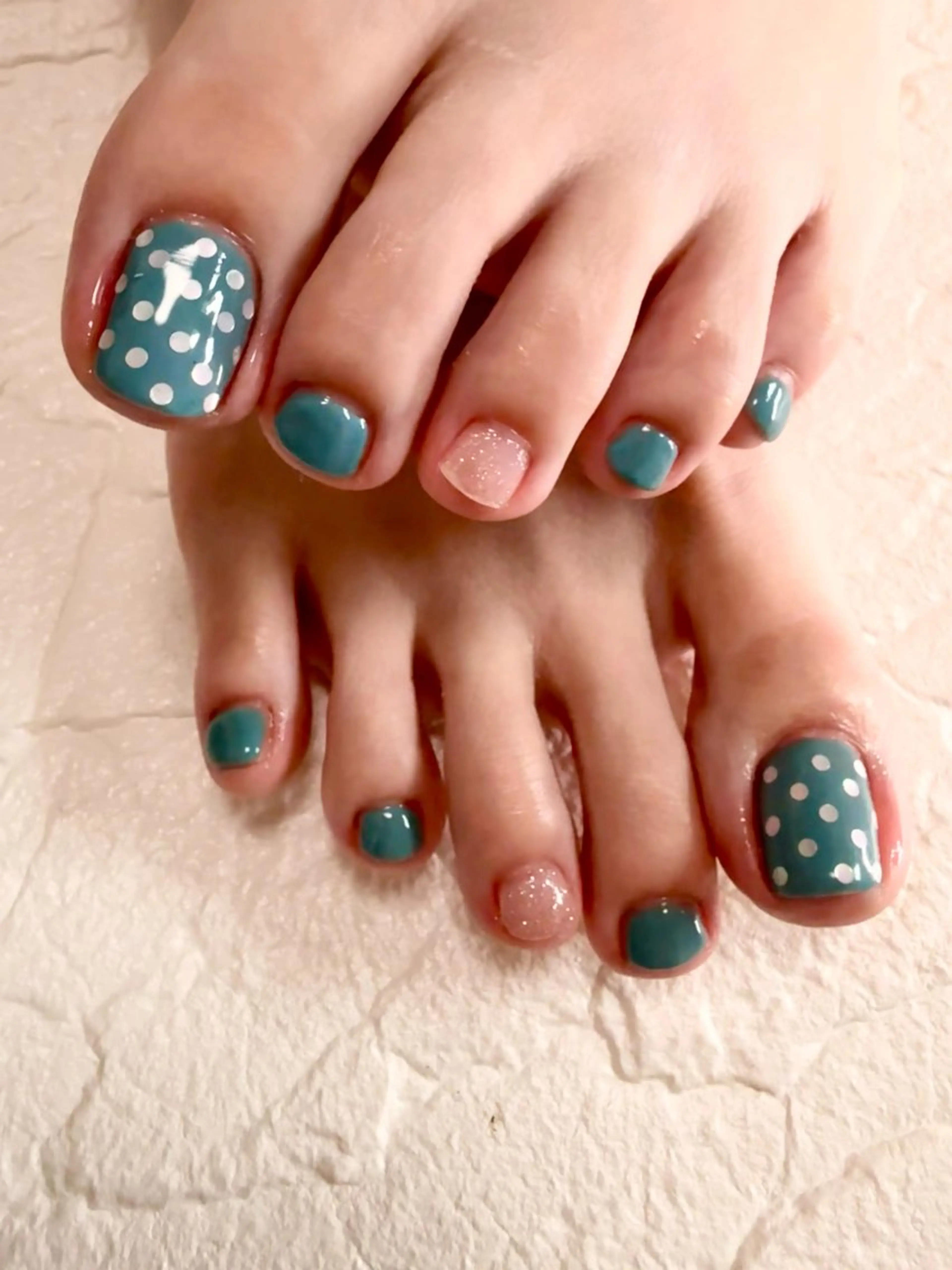 ネイル Nailsalon彩sai所属・片岡 麻美のネイルデザイン