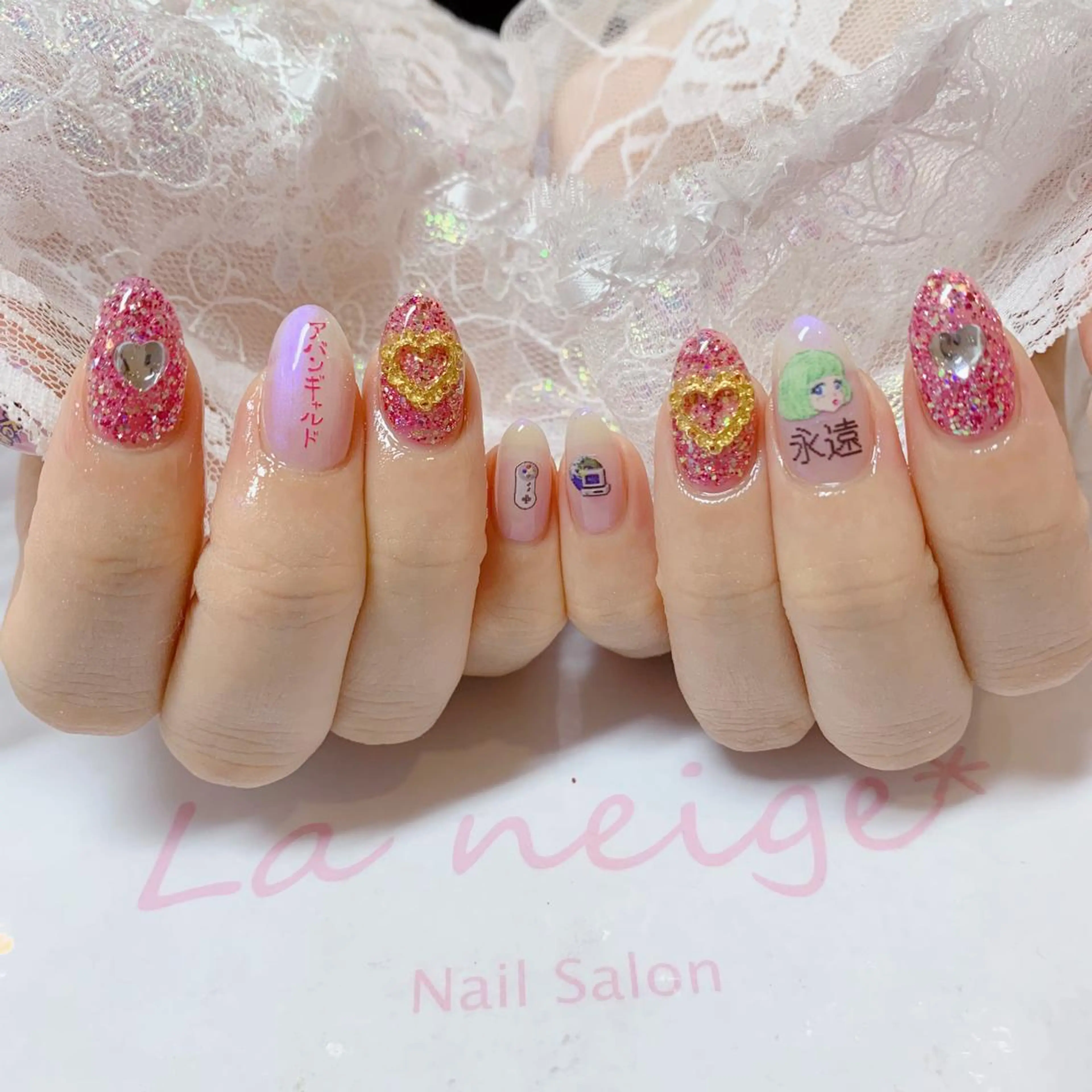 ネイル ハンドネイル La neige* yuki 🥯🍑のネイルデザイン