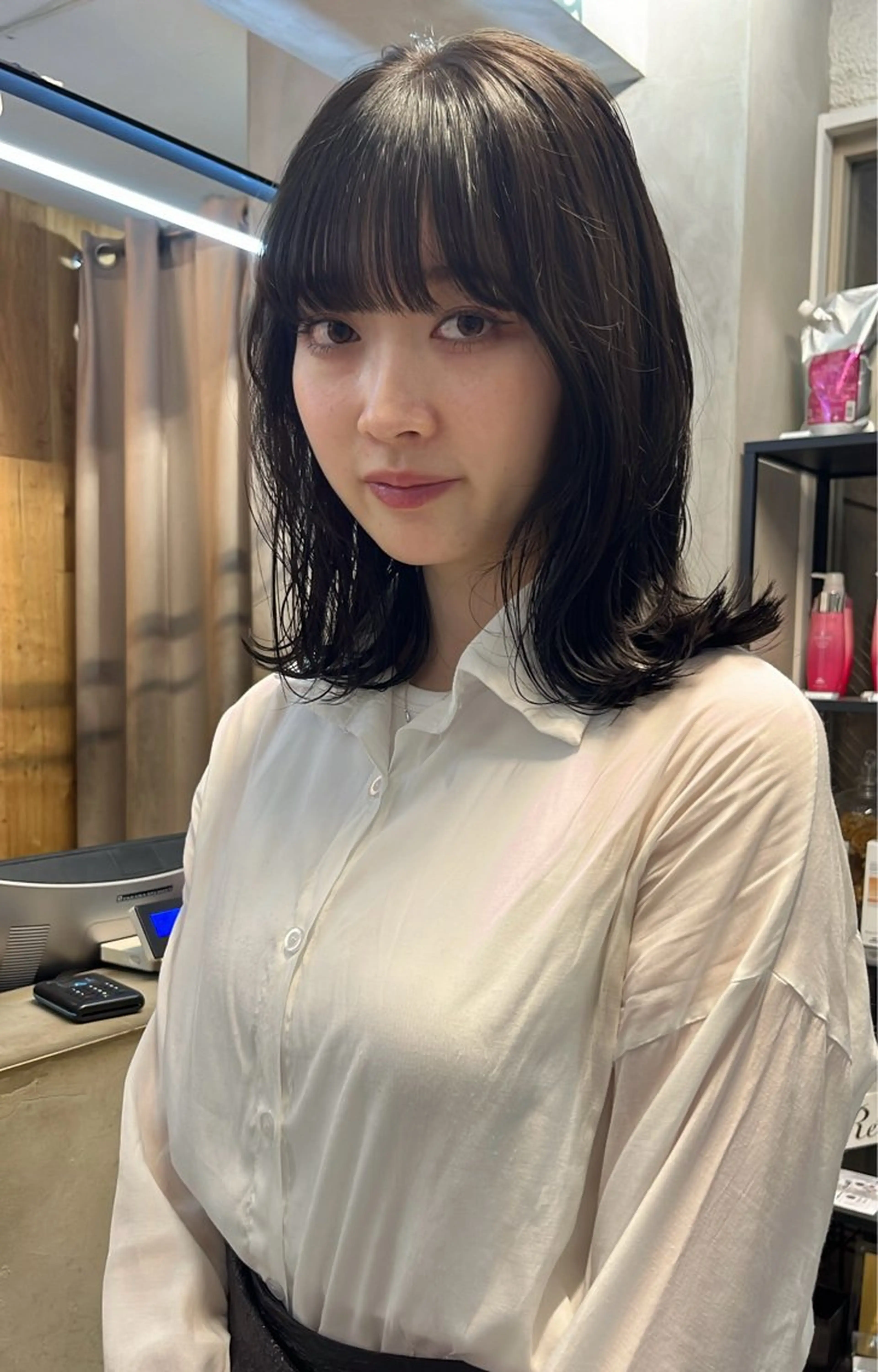 ミディアム カラー ナチュラルなヘア /ヨシダトモキのヘアスタイル