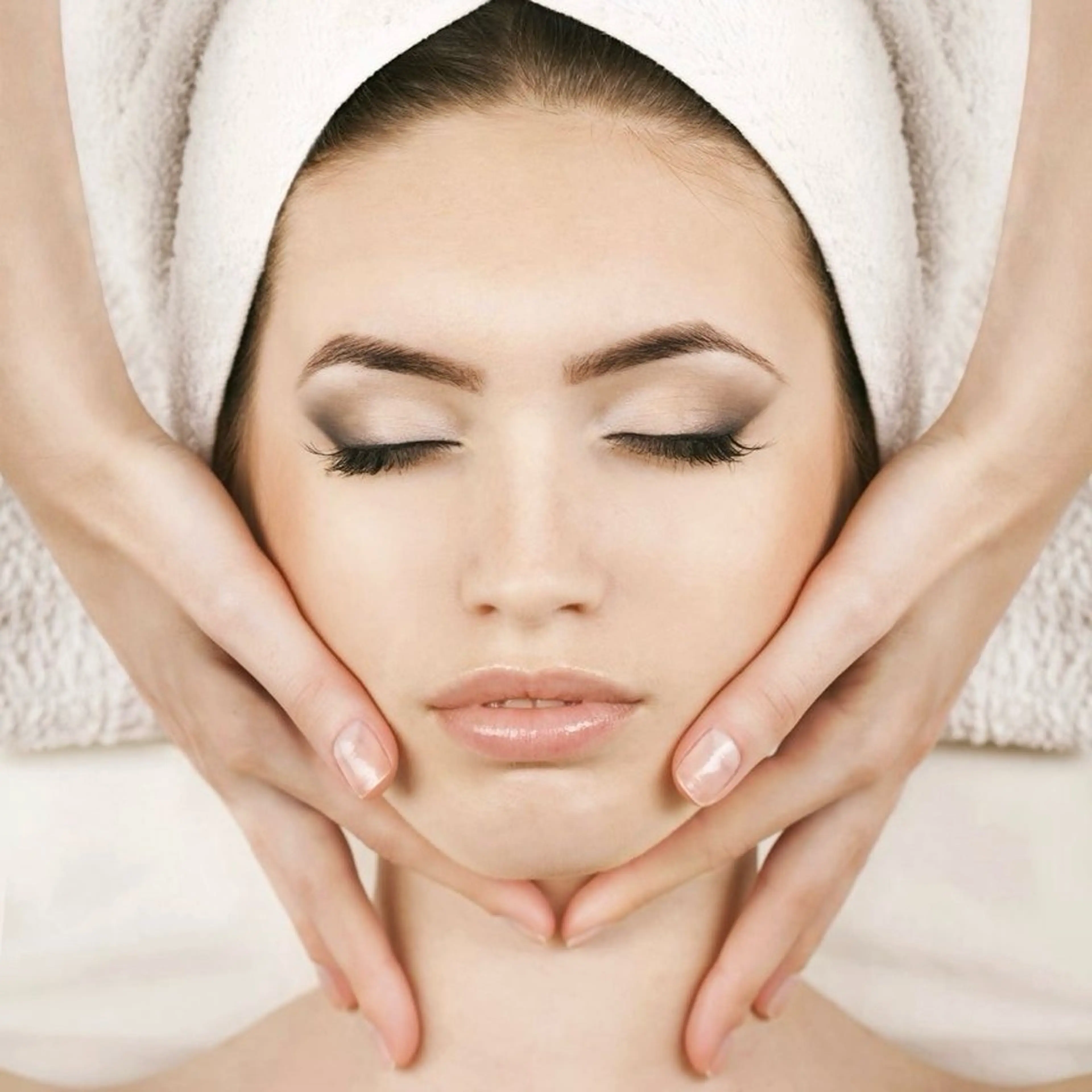 にきび診断付きケアの写真