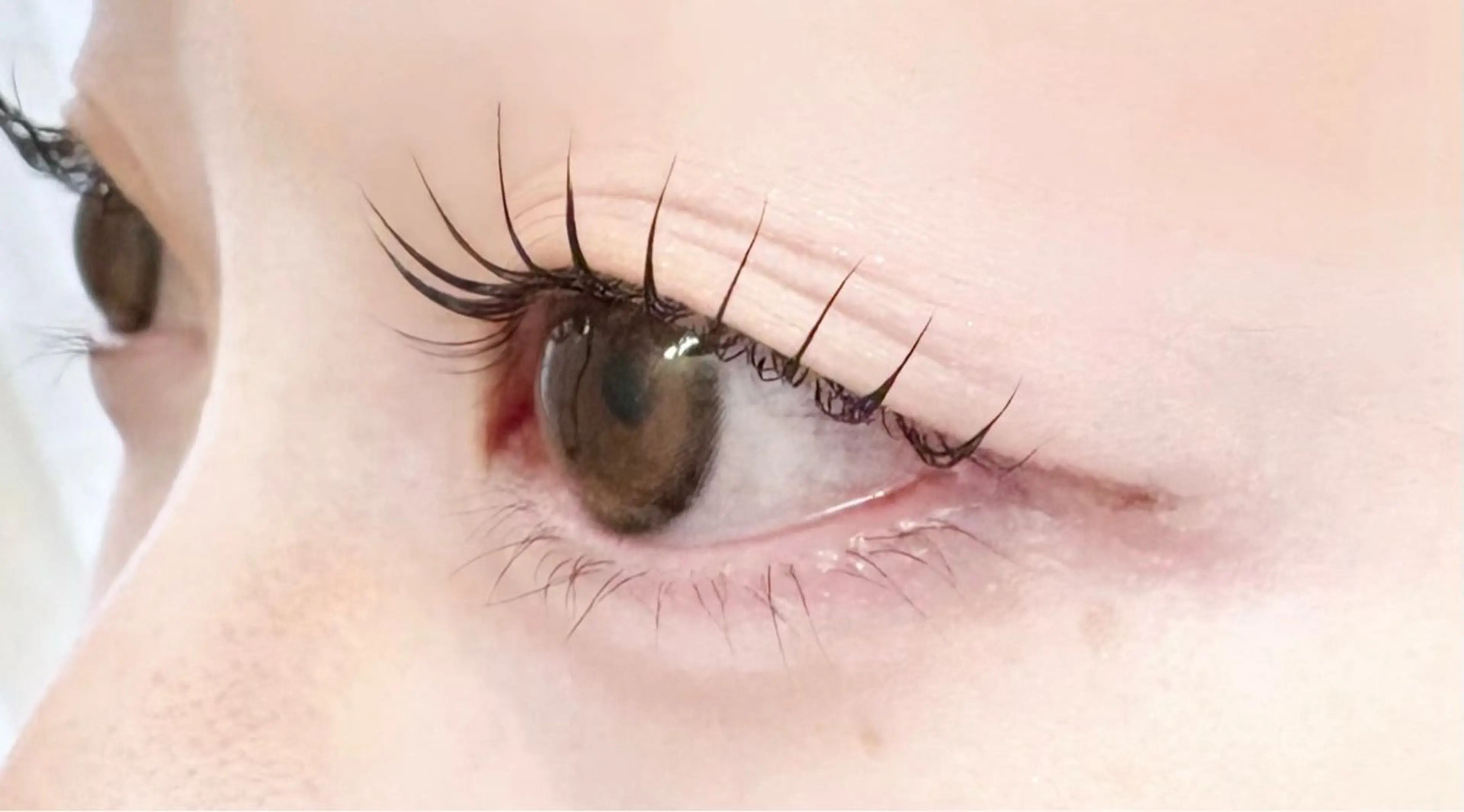 マツエク・マツパ 束感まつ毛 パリジェンヌラッシュリフト Eyelash Nailsalon Neo beauty所属・Neo beauty Rinkaのマツエク・マツパデザイン