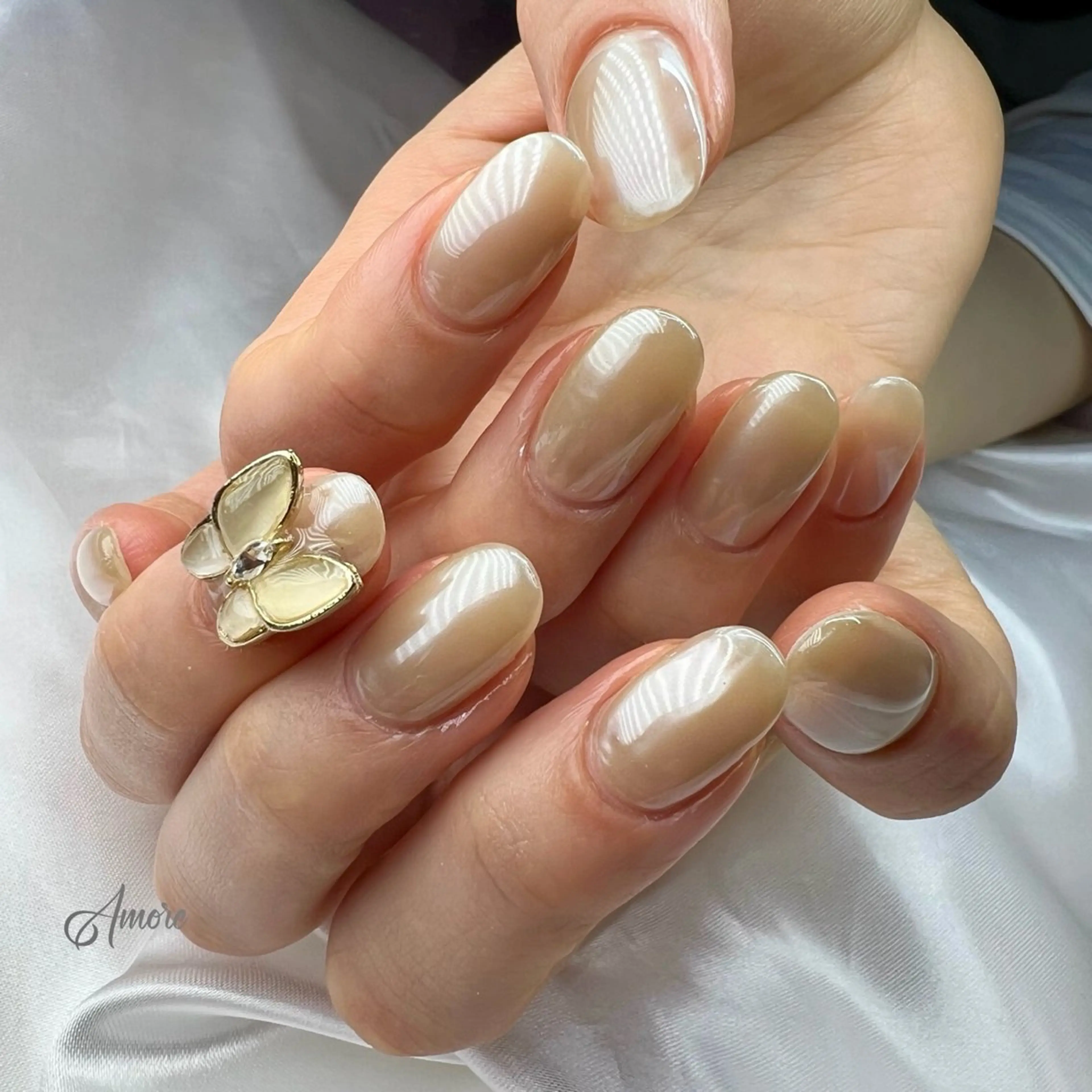 ネイル ジェルネイル キラキラネイル 韓国ネイル パラジェル You kyehwaのネイルデザイン