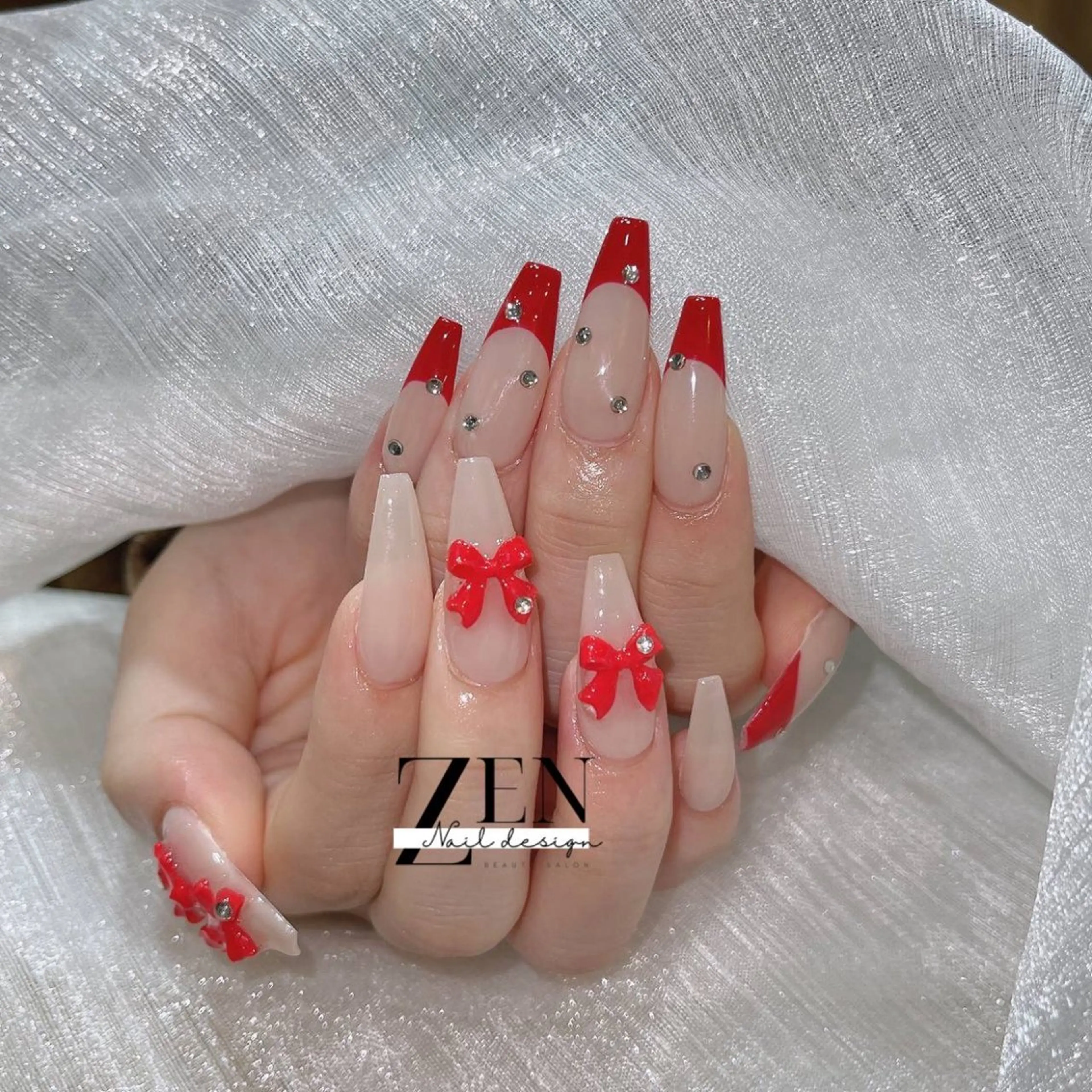 ネイル 持ち込み スカルプネイル ネイルチップ ハンドネイル Zen Nail Design 池袋のネイルデザイン