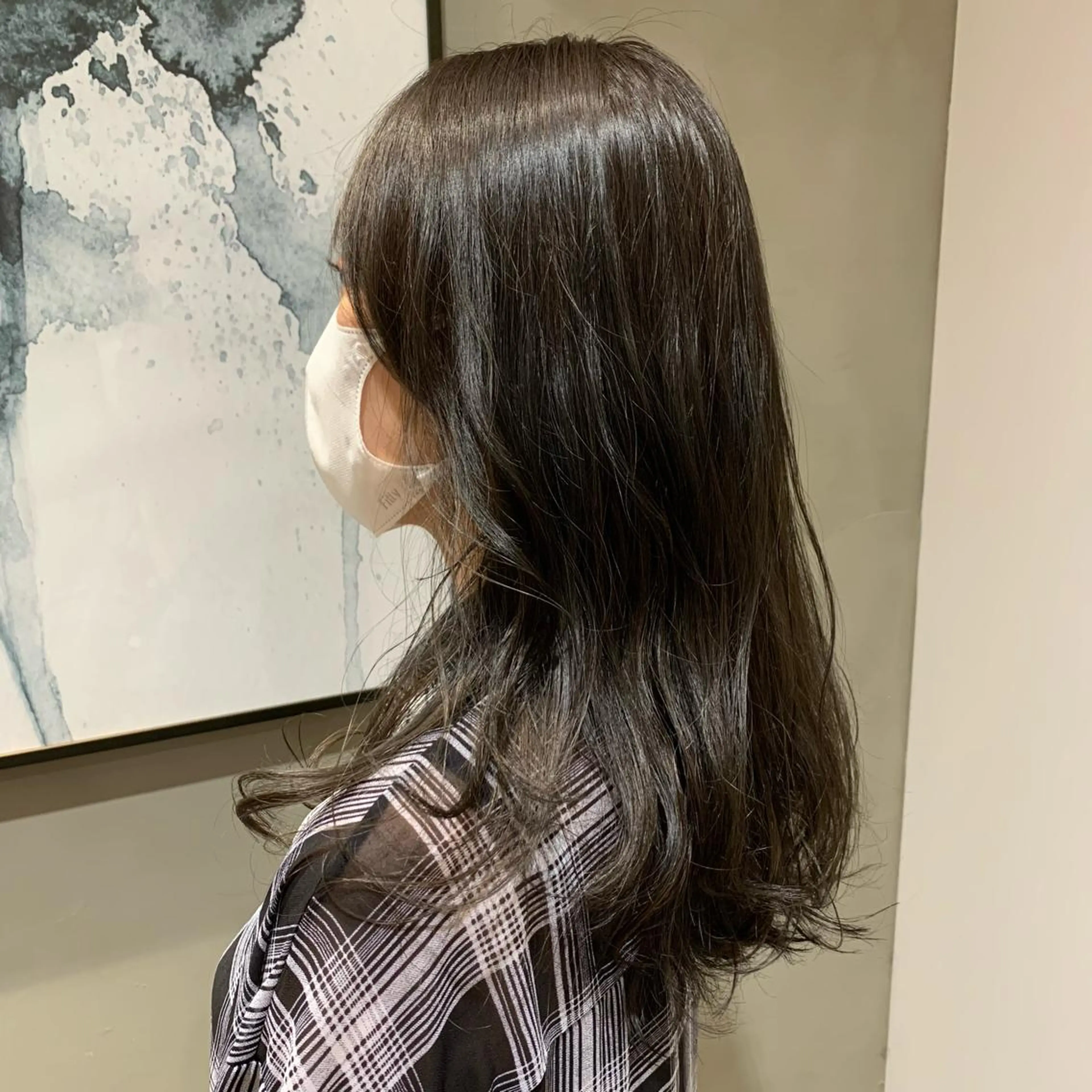 ロング カラー アッシュ アッシュグレー アッシュグレージュ グレージュ ㅤㅤㅤㅤㅤㅤㅤㅤㅤㅤ 彩衣のヘアスタイル