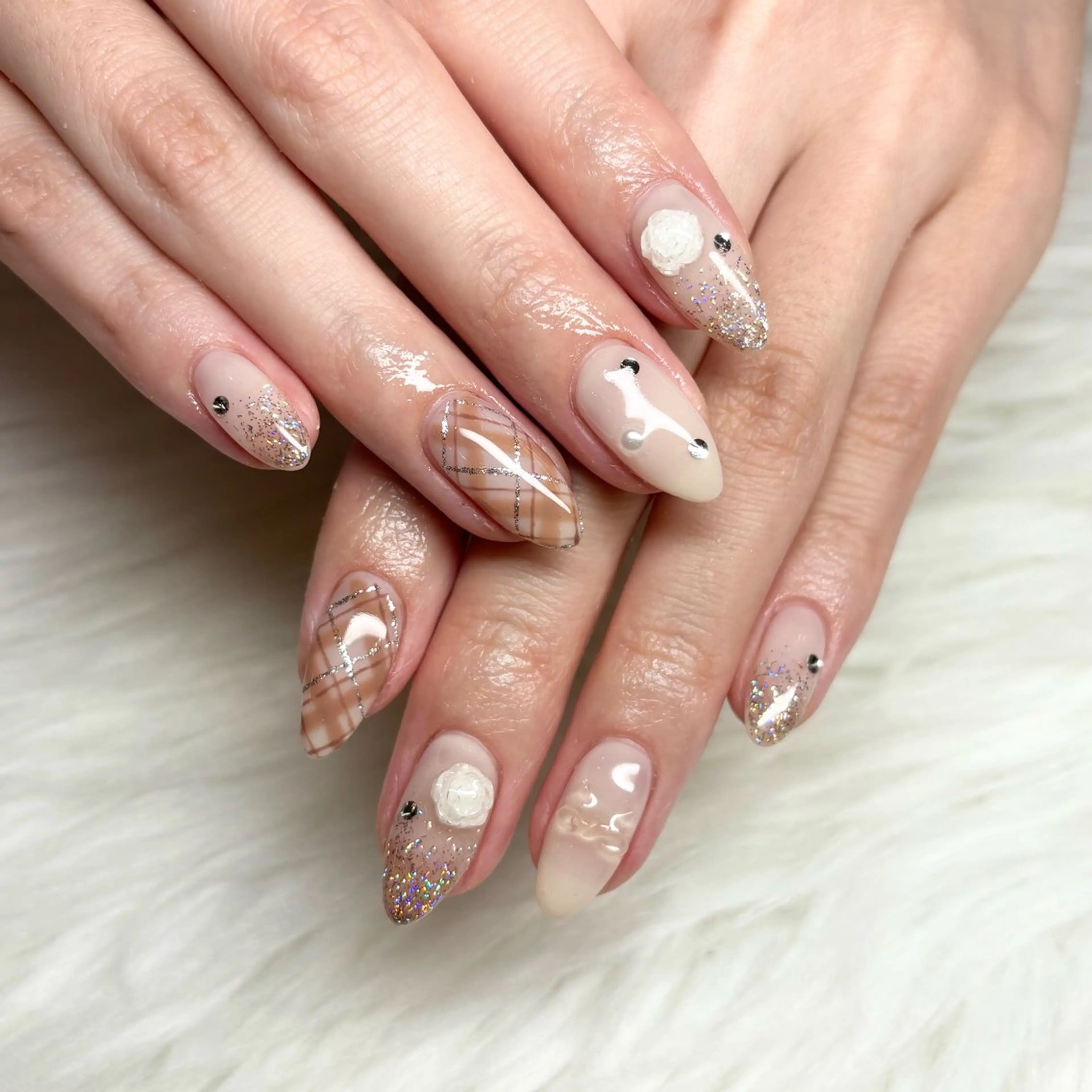 ネイル 持ち込み 鈴木 華乃のネイルデザイン