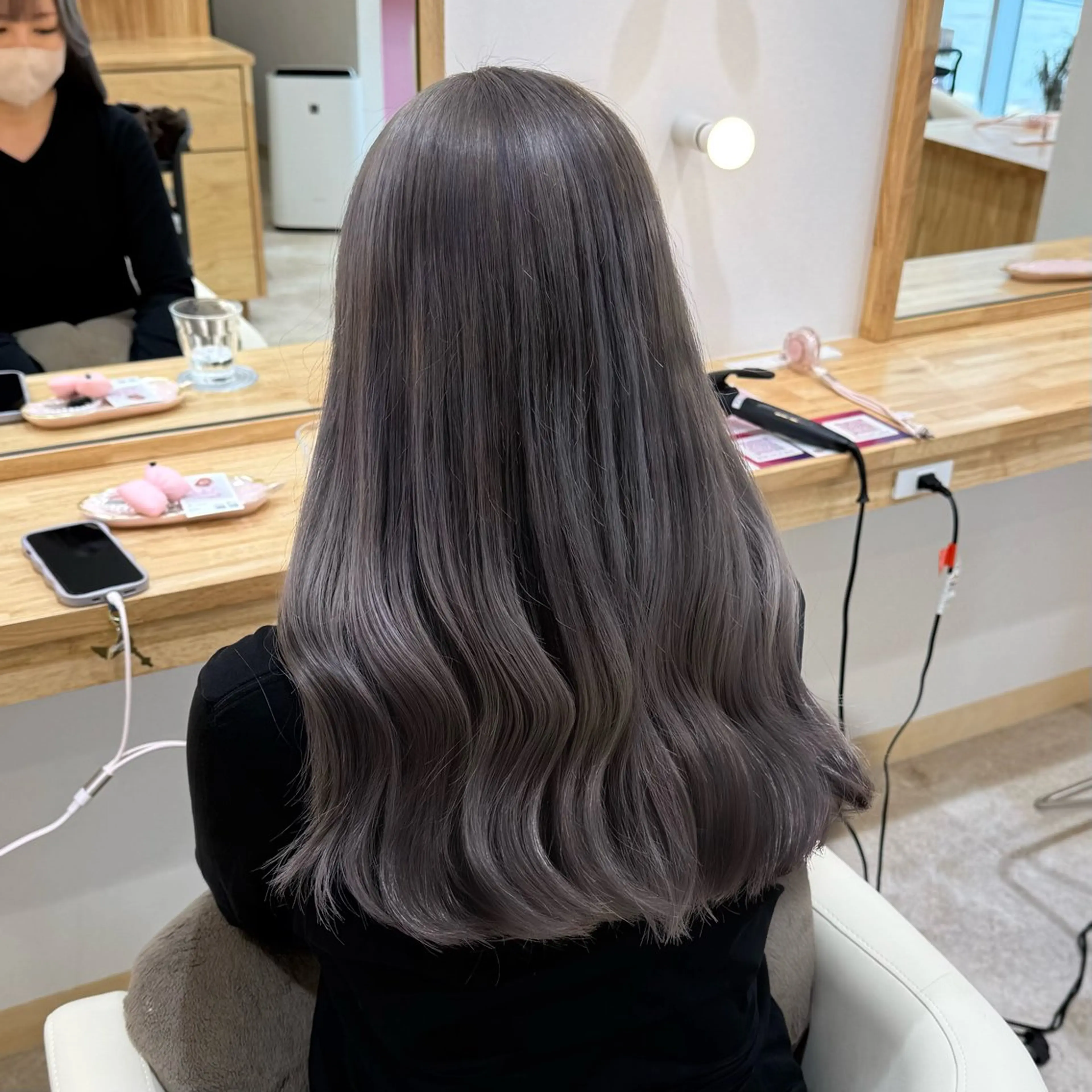 セミロング カラー ヘアカラー 柔らかいcolor ￤韓国￤🩰マユ🩰のヘアスタイル