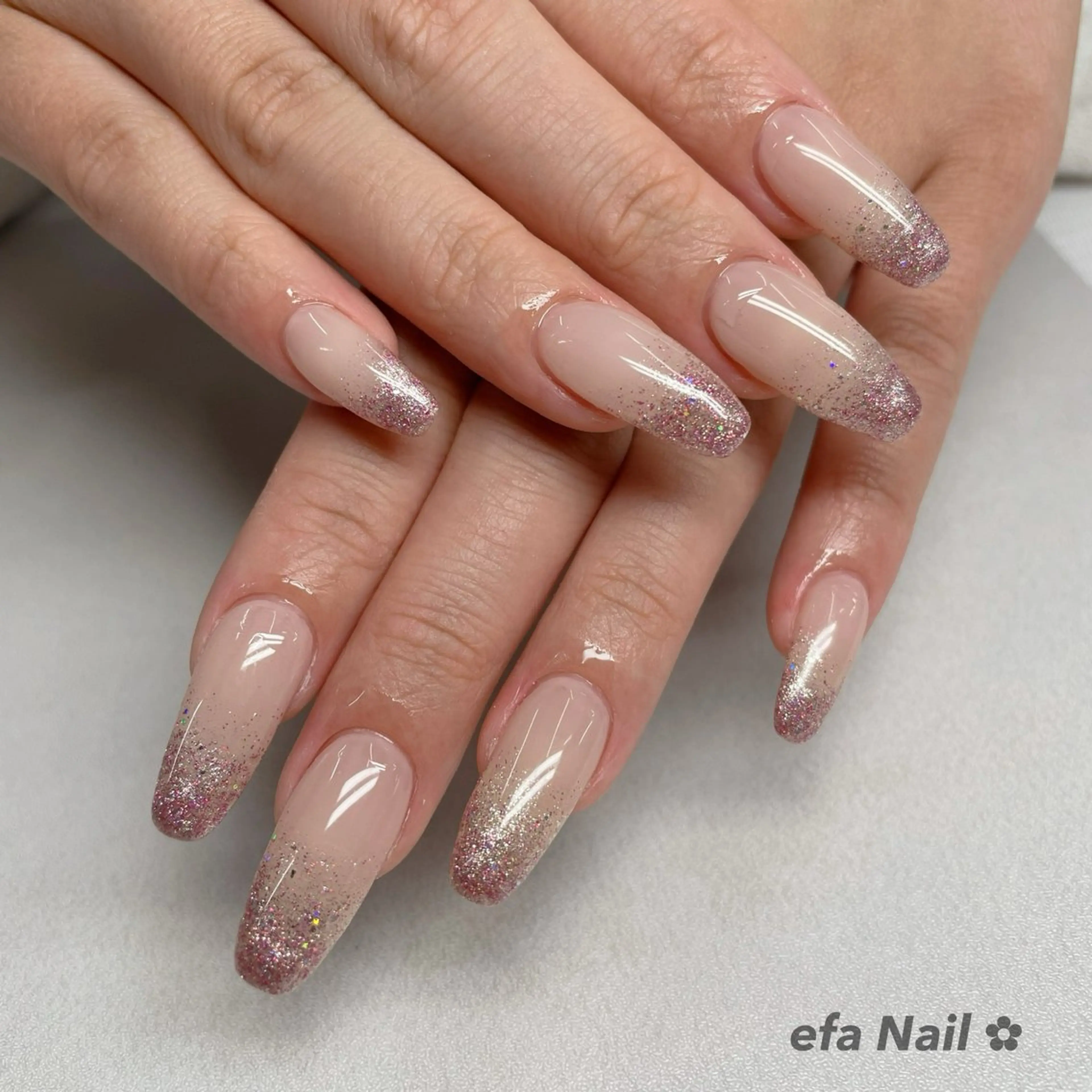 ネイル グラデーション ラメ(グリッター) ラメグラデーション ハンドネイル efa's  EyeNail-おもろまち-所属・efa Nail 🌺Okinawaのネイルデザイン
