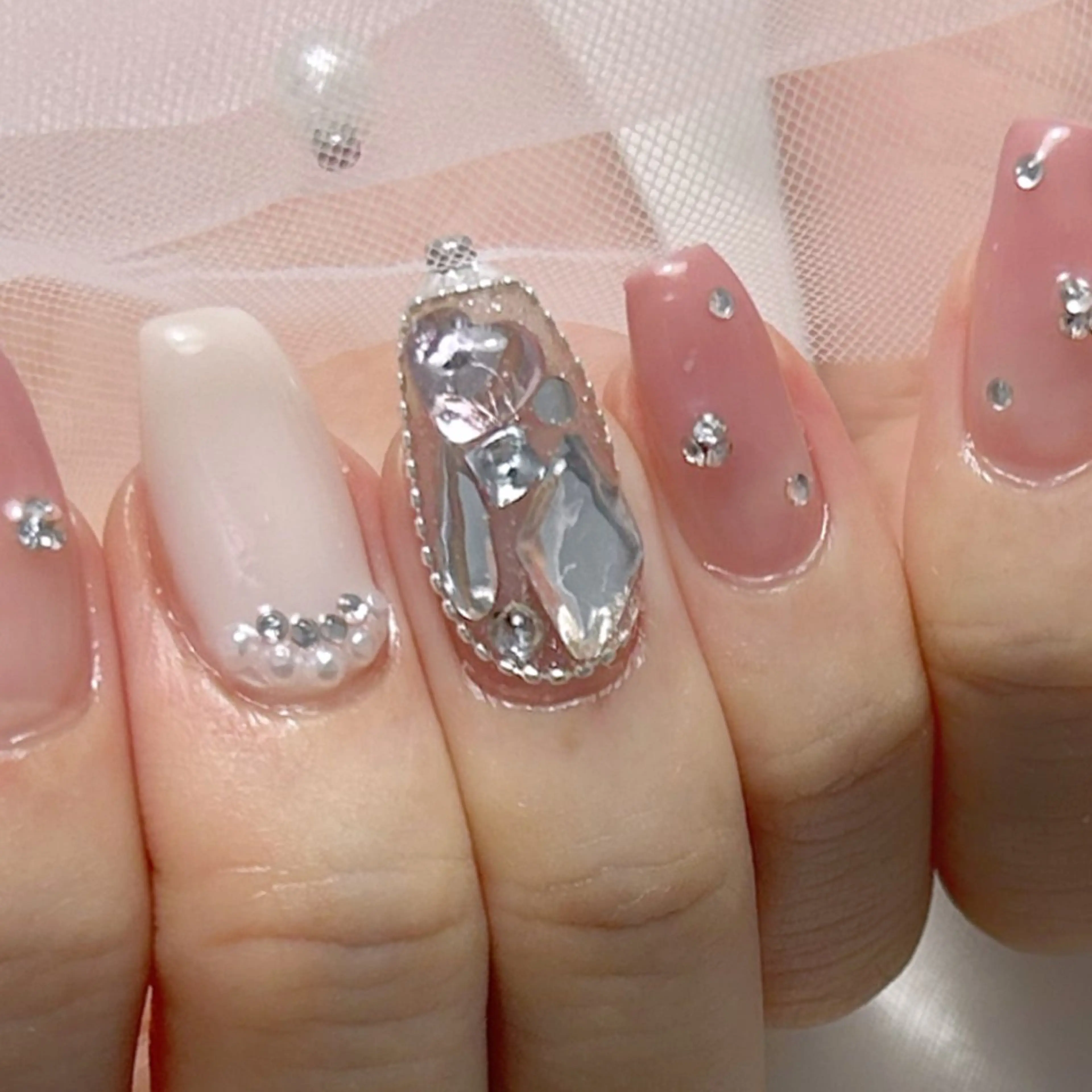 ネイル Cure nail studioのネイルデザイン