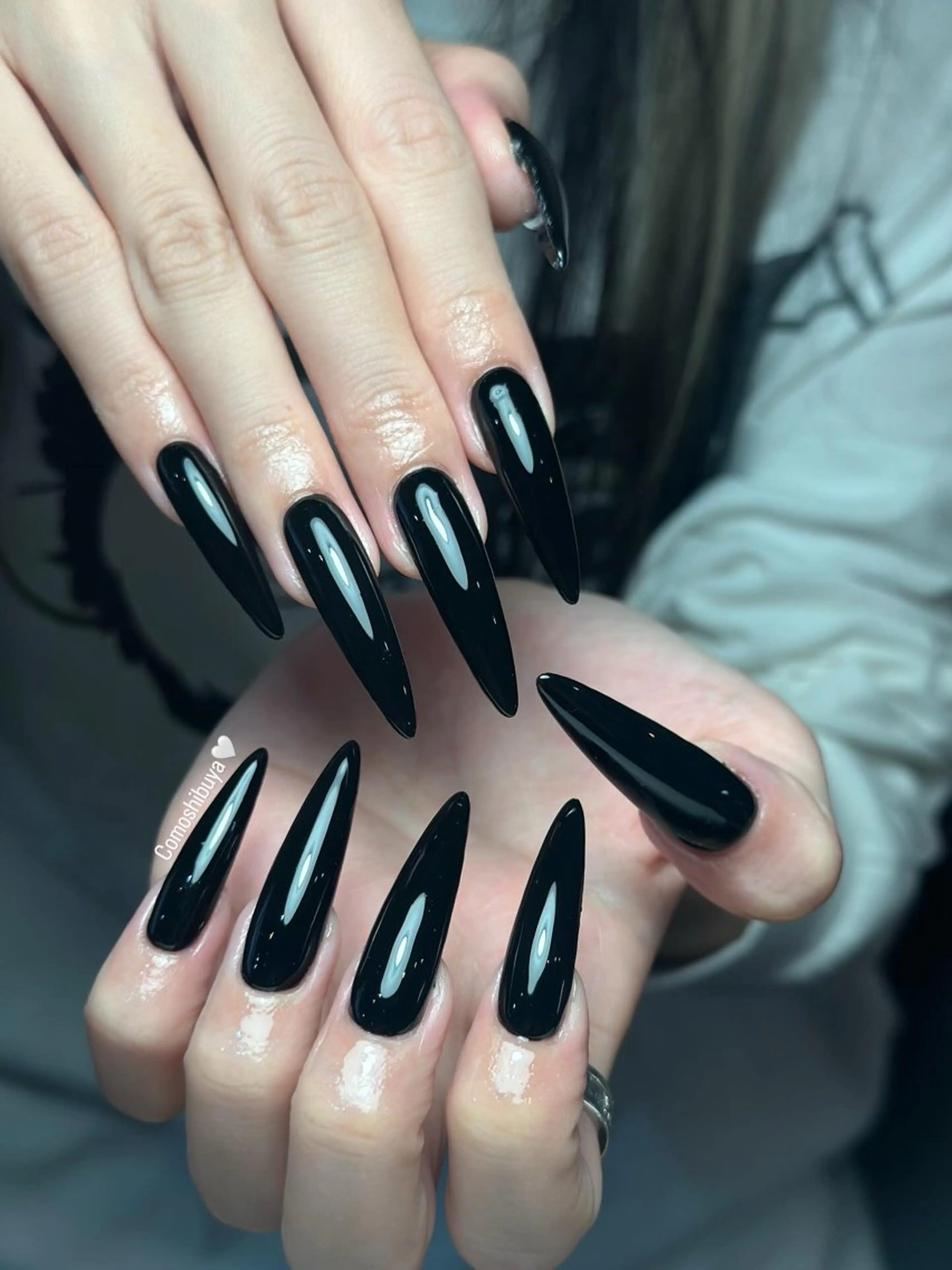 ネイル 韓国ネイル シンプルネイル ワンホンネイル ハンドネイル CoMo Nail Studio所属・CoMo Nailのネイルデザイン