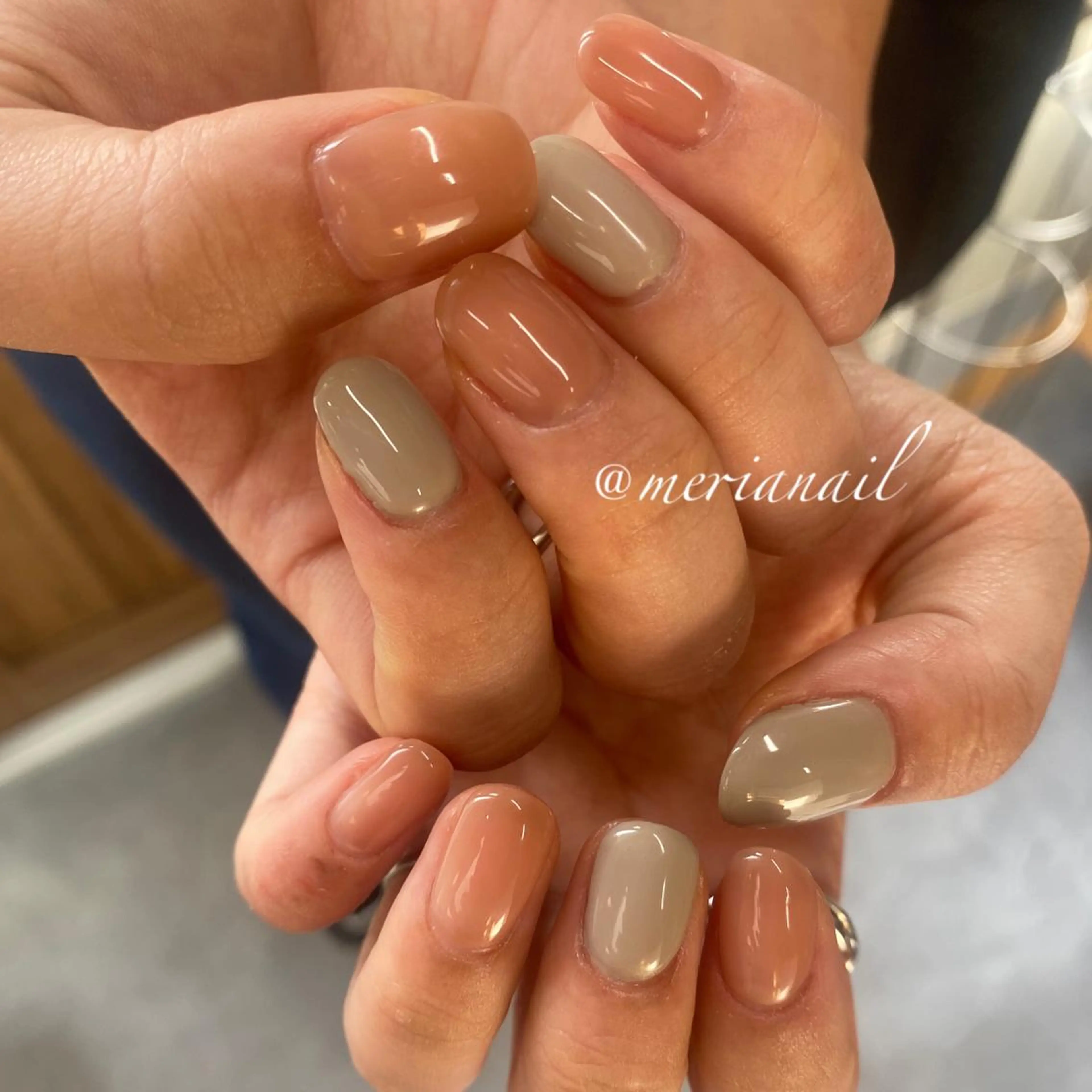 ミディアム カラー ネイル アイブロウ ハンドネイル INFINITY所属・INFINITY nailのネイルデザイン