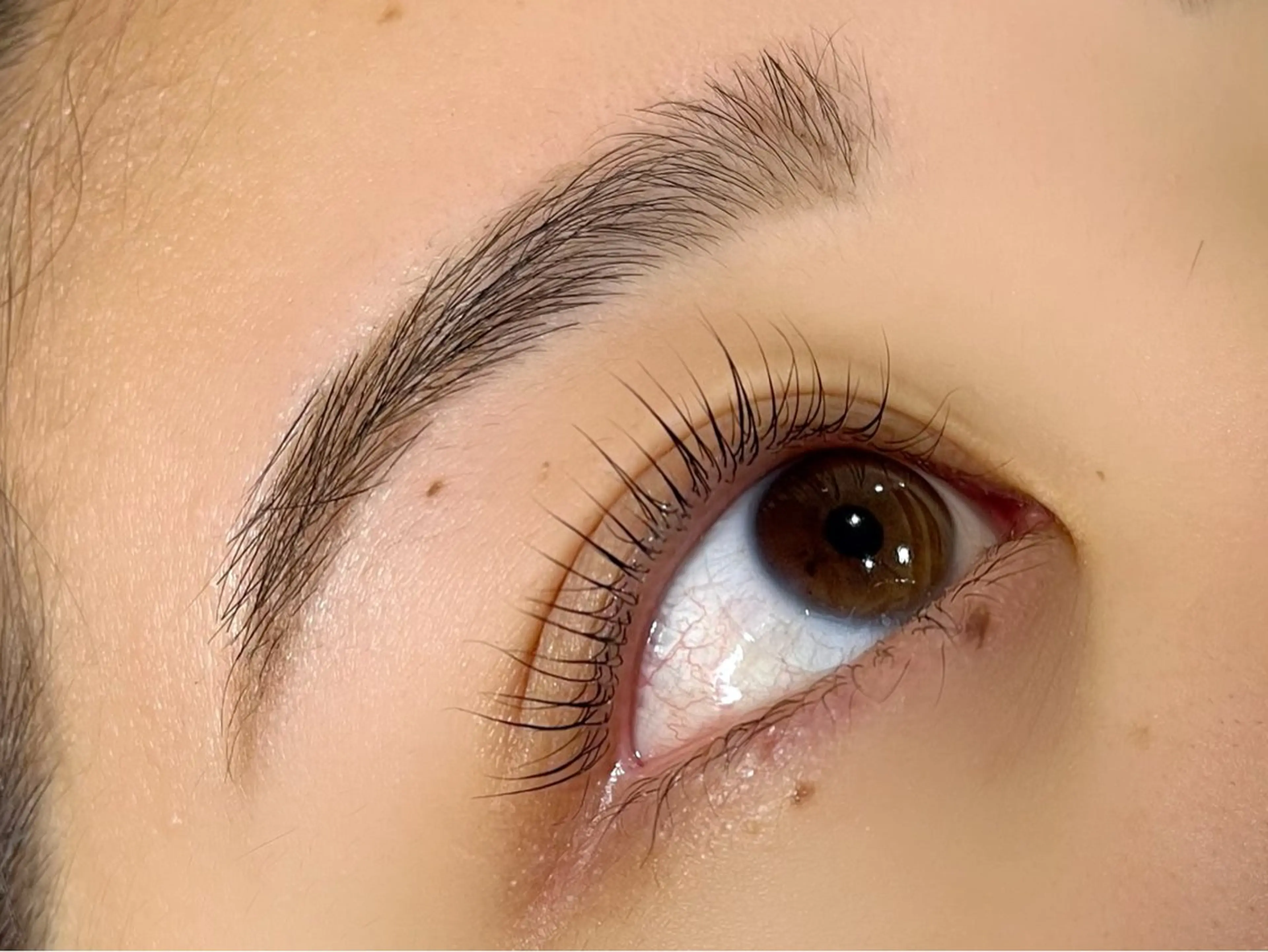 マツエク・マツパ パリジェンヌラッシュリフト cafe＆beauty est所属・北向 あなんのマツエク・マツパデザイン