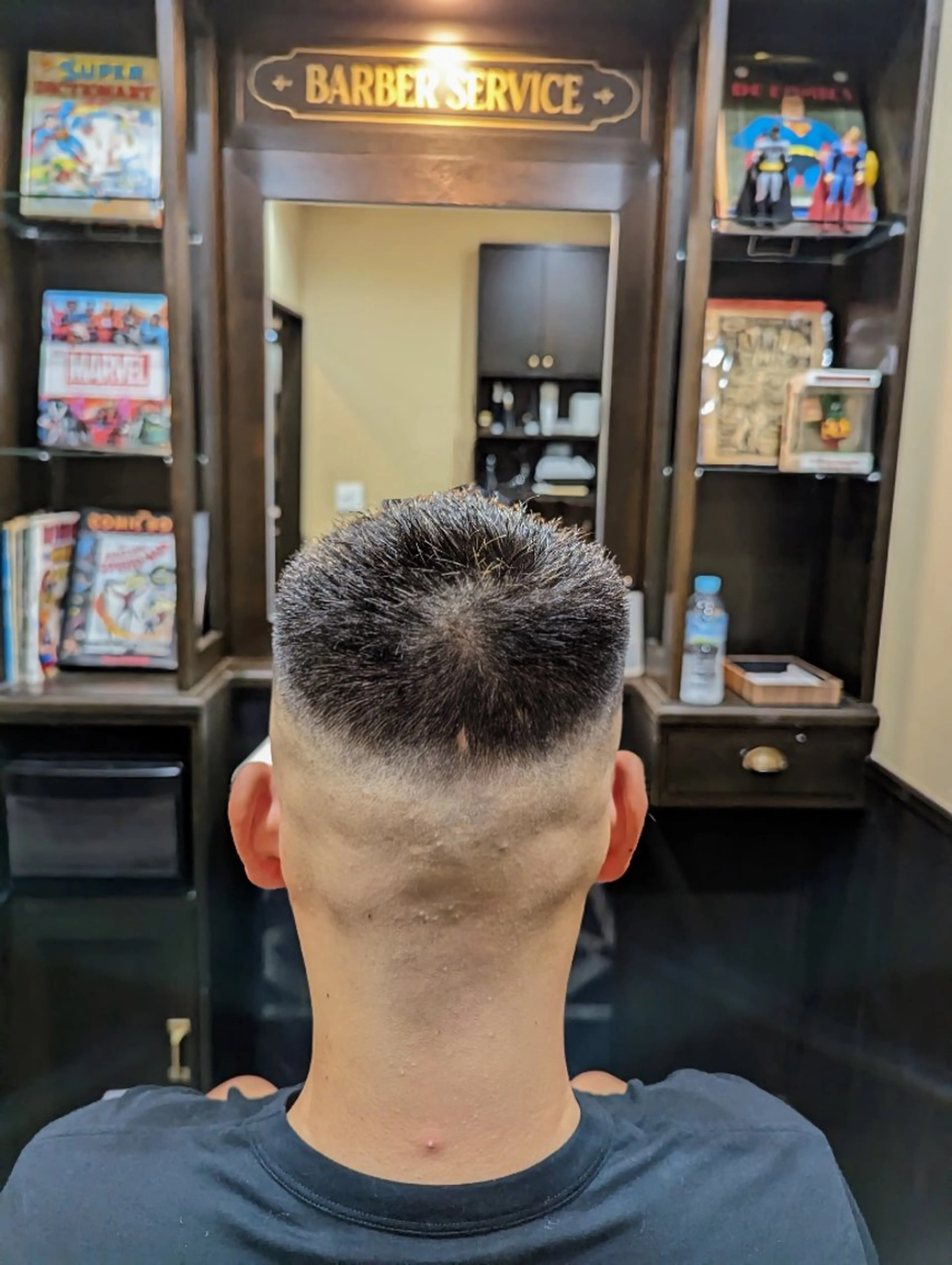 ショート ヒロ銀座所属・横須賀和也 ヒロ銀座一丁目のヘアスタイル