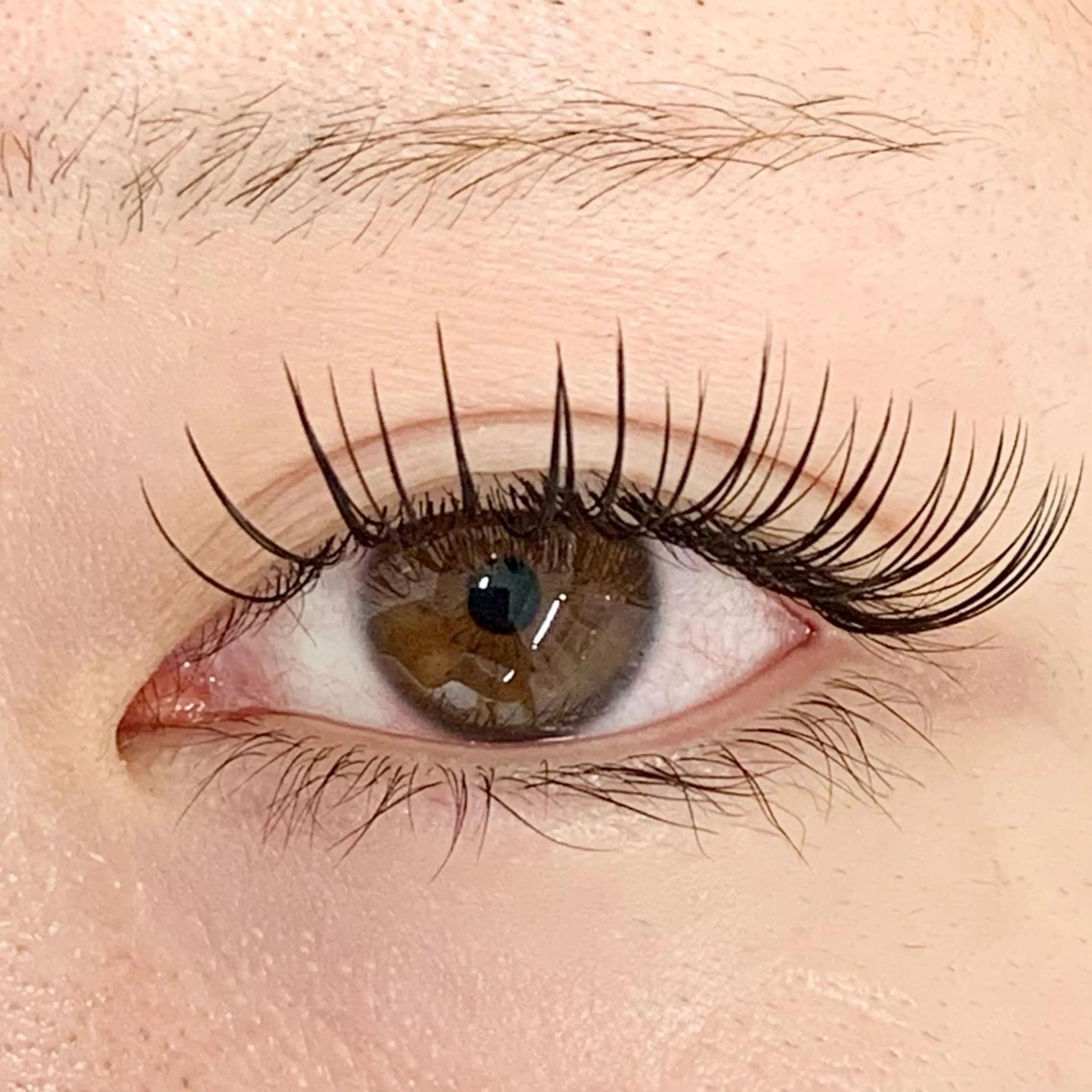 マツエク・マツパ 付け放題 パリジェンヌラッシュリフト まつげパーマ BellFlower Aki（眉・まつげ）のマツエク・マツパデザイン