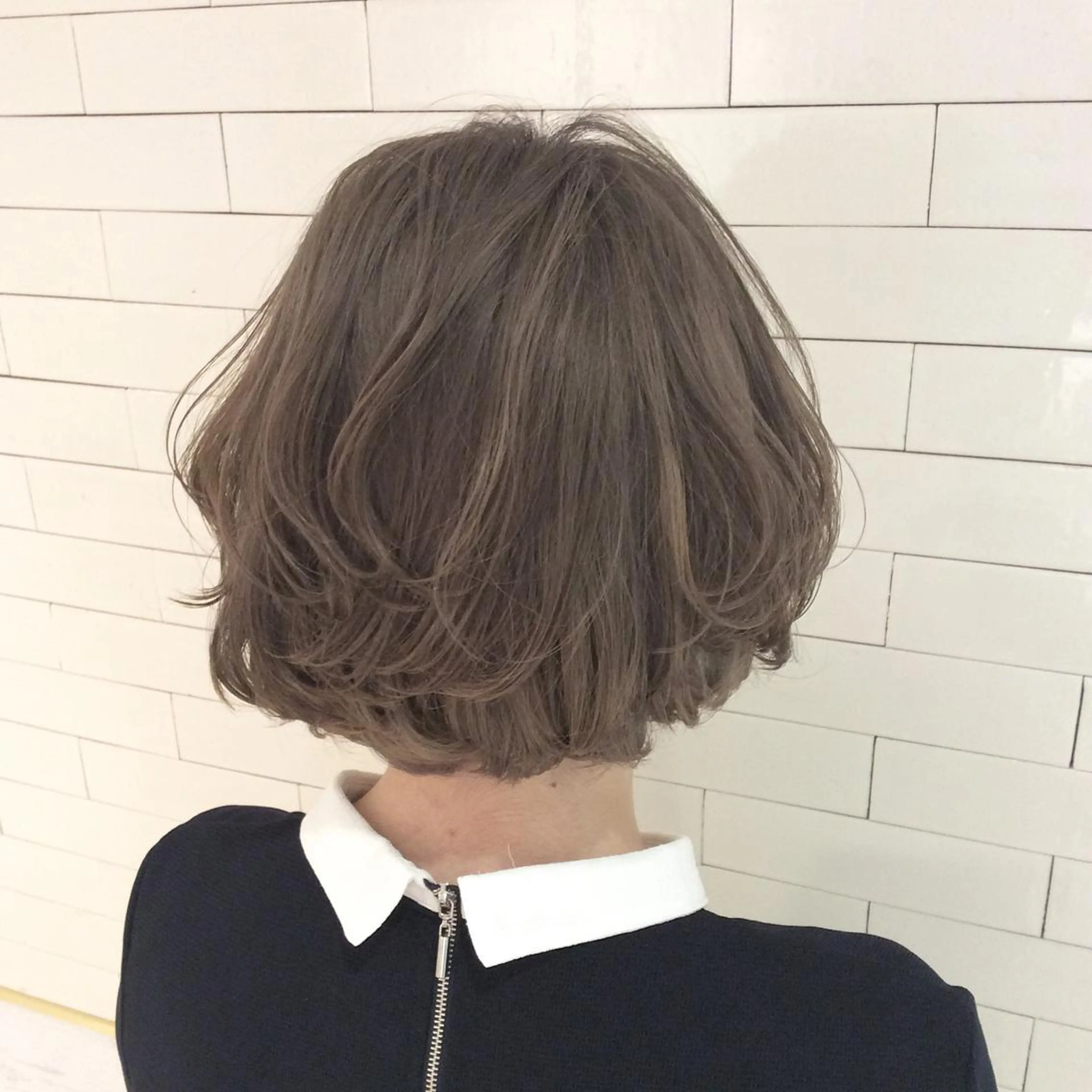 ショート カラー レイヤーカット× 髪質改善たもりのヘアスタイル