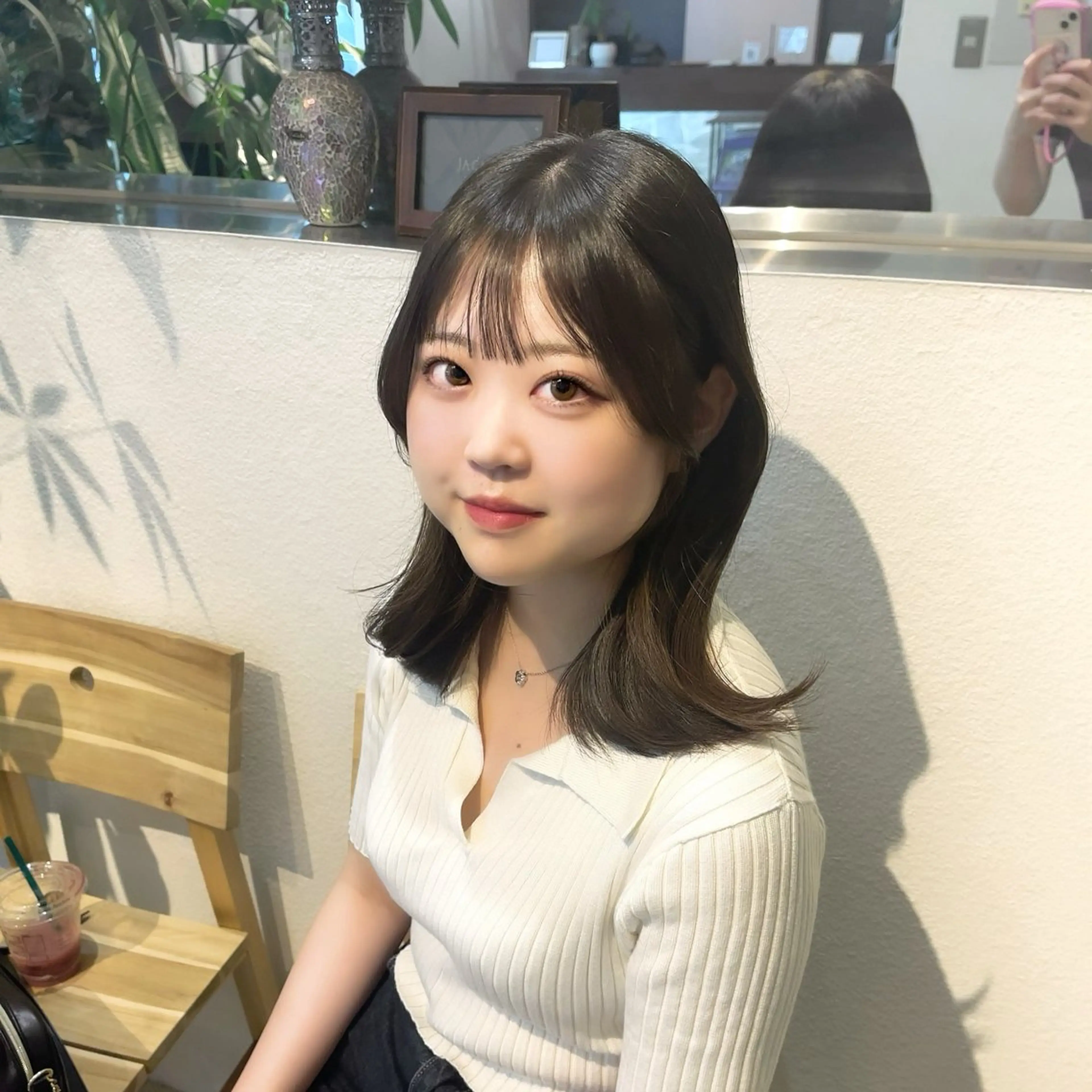 ミディアム カラー 顔周りカット 小顔カット suzuka/透明感 カラー 美髪縮毛矯正のヘアスタイル