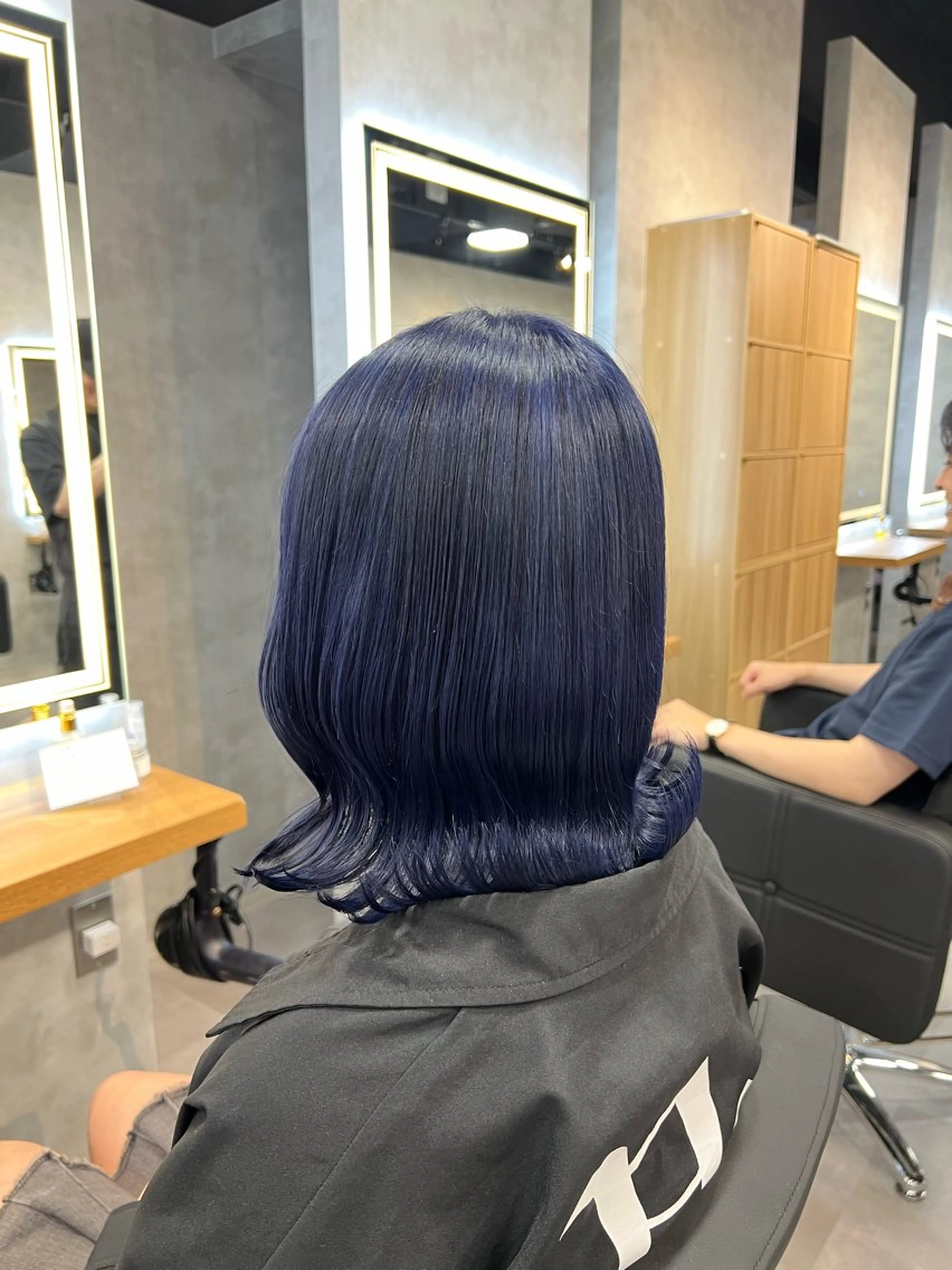 ロング カラー パーマ ヘアアレンジ 透明感ブリーチカラー 🌈TOMOHIROのヘアスタイル