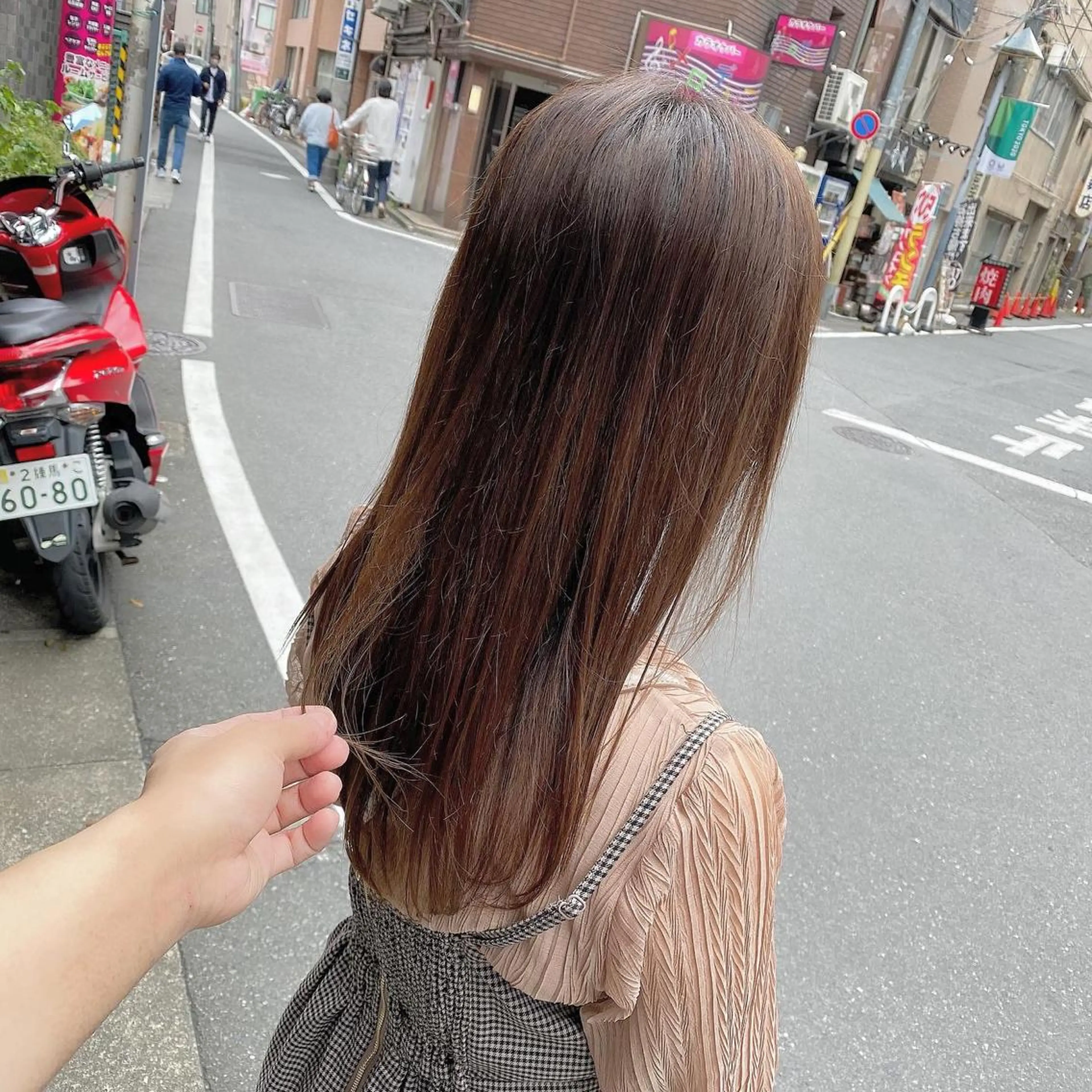 ミディアム 髪質改善 SALOWIN 池袋Suite店所属・髪質改善特化 安東駿介のヘアスタイル