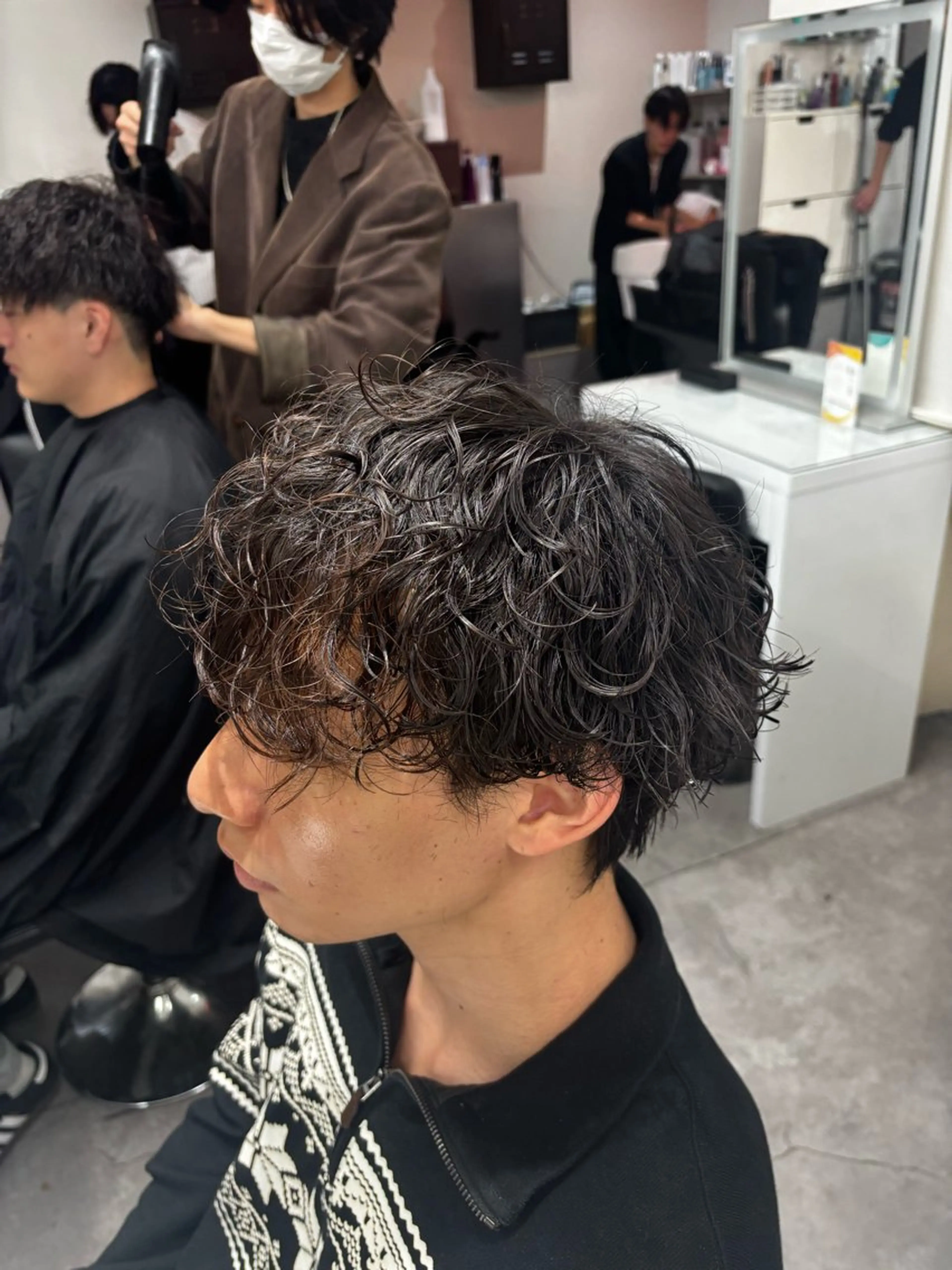 パーマ メンズ メンズ特化✨️ 韓国風パーマ🔥一八のヘアスタイル